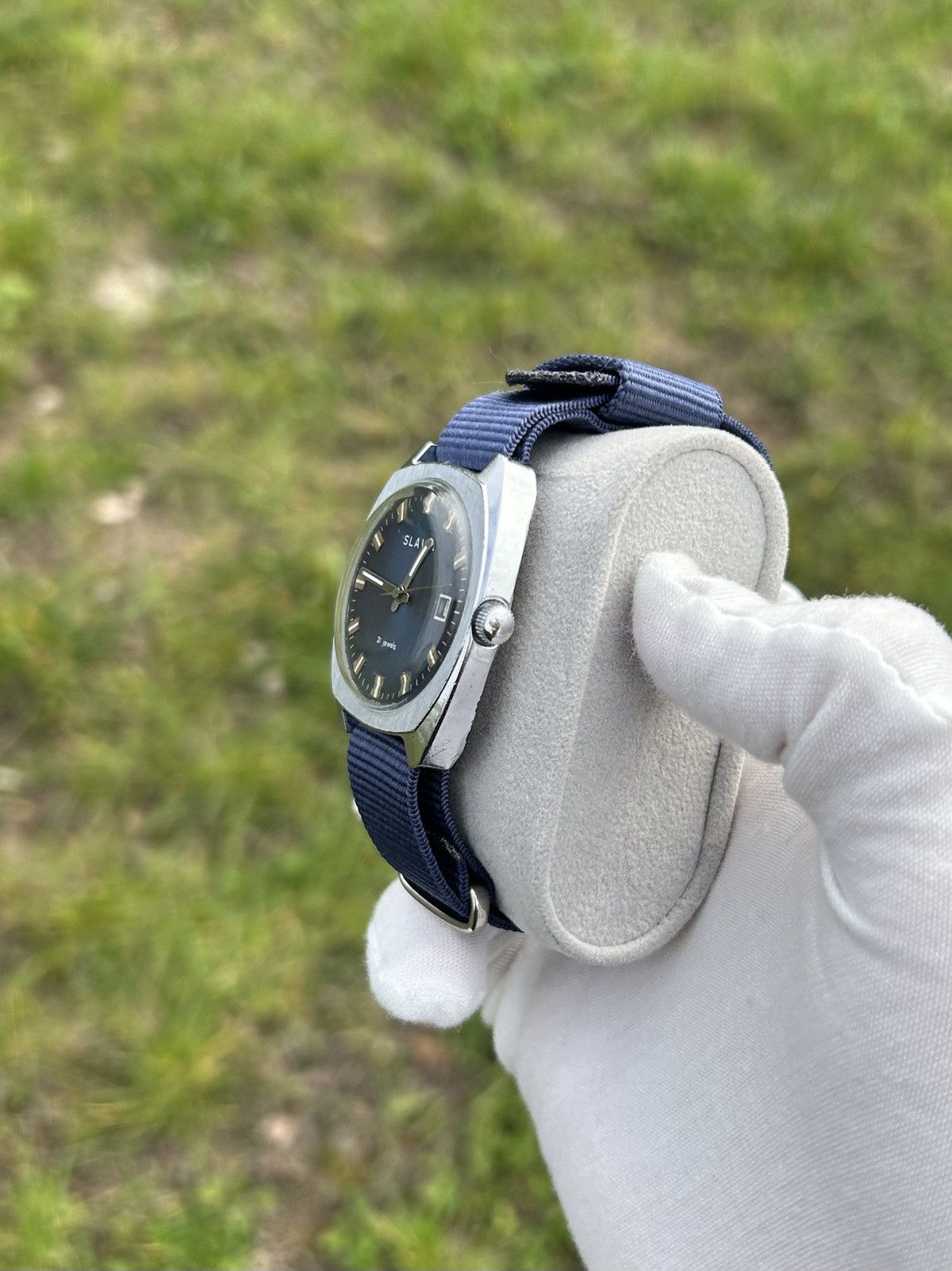 Vintage Vintage Slava Watch USSR Soviet Mechanical Authentic 1980s Size ONE SIZE - 6 Thumbnail