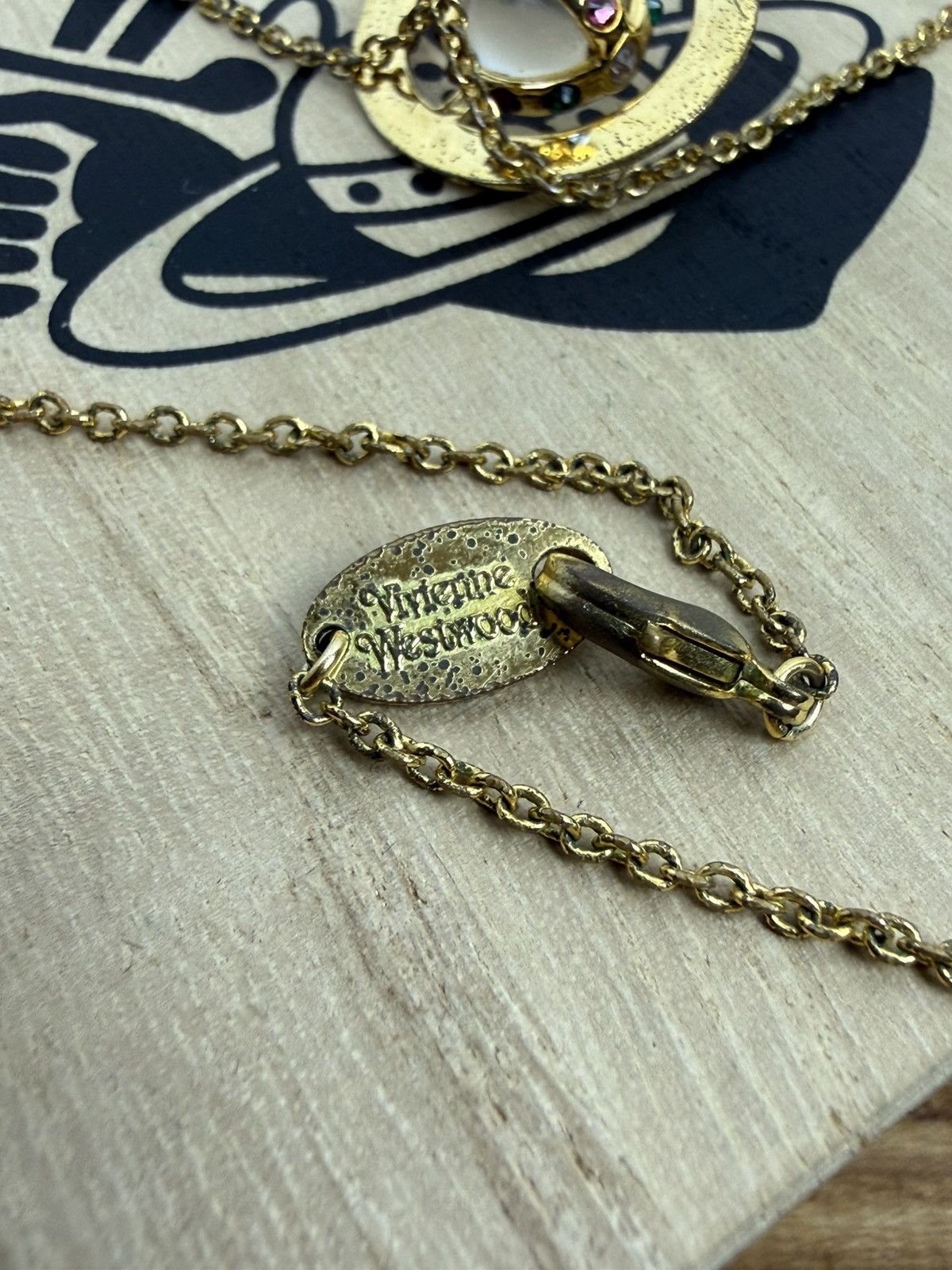 Vivienne Westwood Vintage Vivienne Westwood Tiny Lucite Orb Necklace Gold Size ONE SIZE - 10 Thumbnail