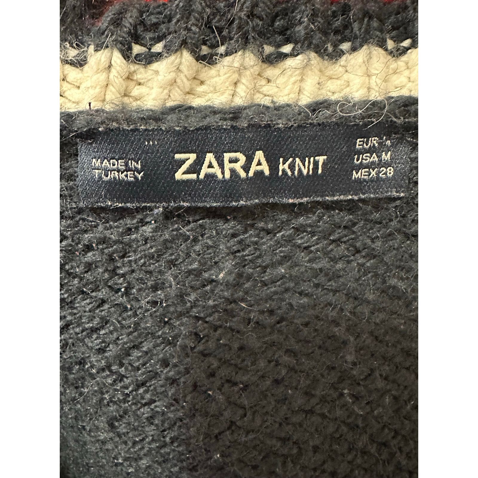 Zara ZARA distressed oversized sweater size medium Size M / US 6-8 / IT 42-44 - 3 Thumbnail