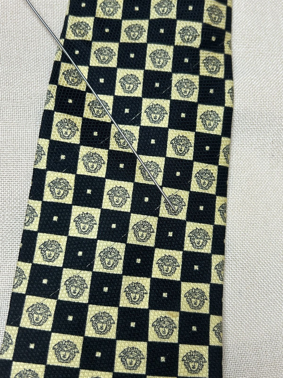 Versace Versace Medusa black gold Silk Mens Tie Size ONE SIZE - 7 Thumbnail
