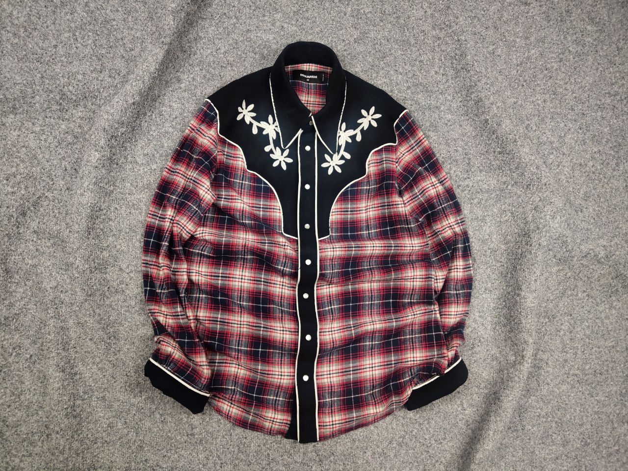 Dsquared2 Dsquared2 Brushed Cotton Flannel Western Button Shirt In Red Size US S / EU 44-46 / 1 - 1 Thumbnail