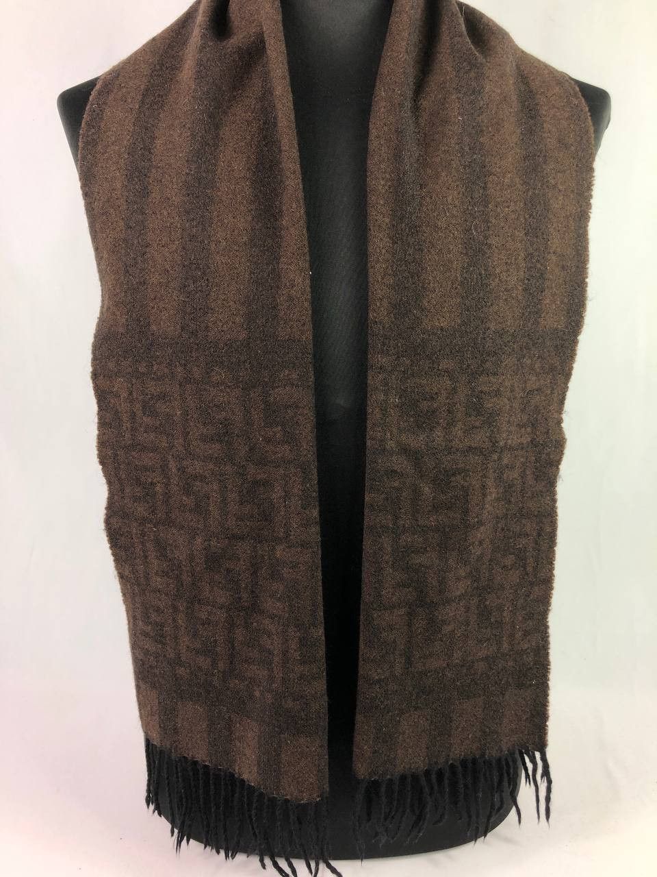 Vintage Vintage Fendi Scarf Muffler Neckwear M293 Size ONE SIZE - 3 Thumbnail