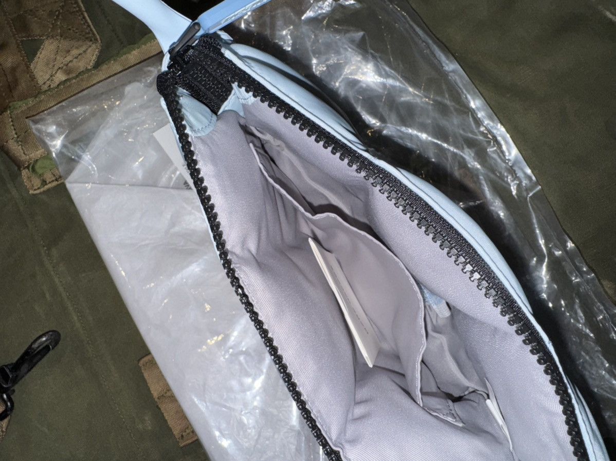 Heaven by Marc Jacobs Marc Jacobs Heaven Puffy Nylon Shoulder Bag Size ONE SIZE - 15 Thumbnail