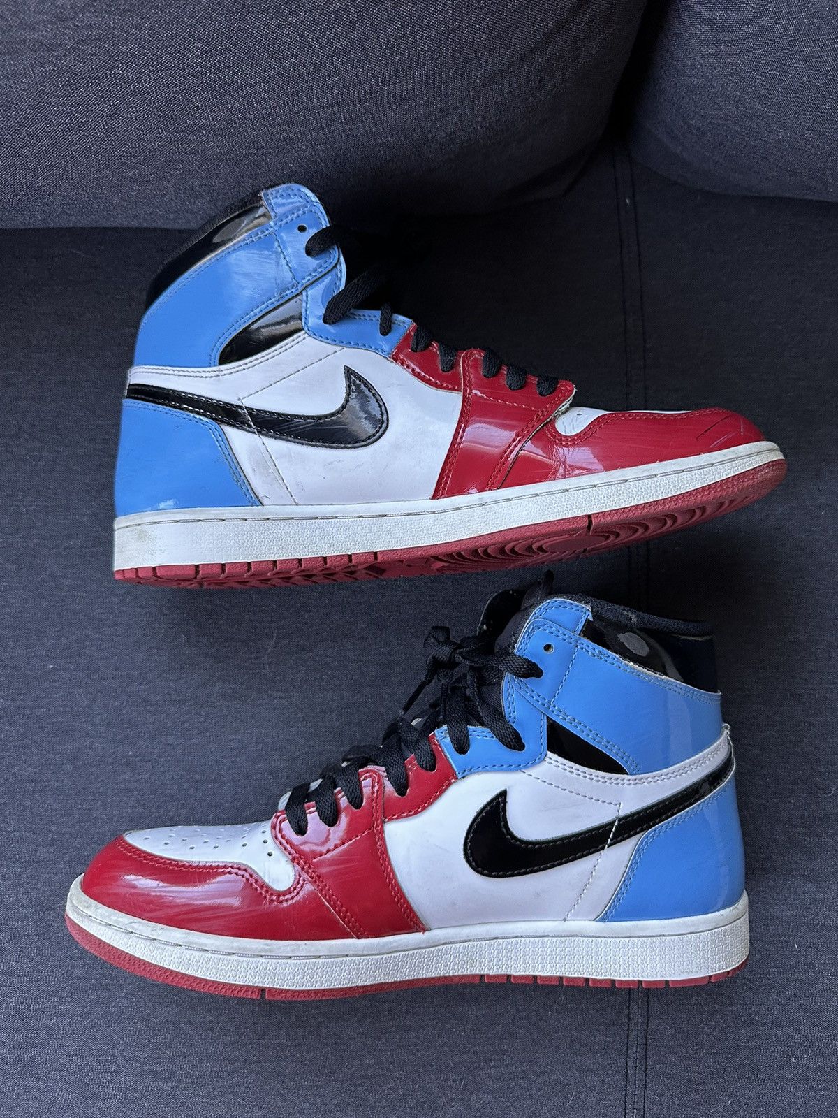 Jordan Brand × Nike Jordan 1 High OG Fearless Size US 10.5 / EU 43-44 - 1 Thumbnail