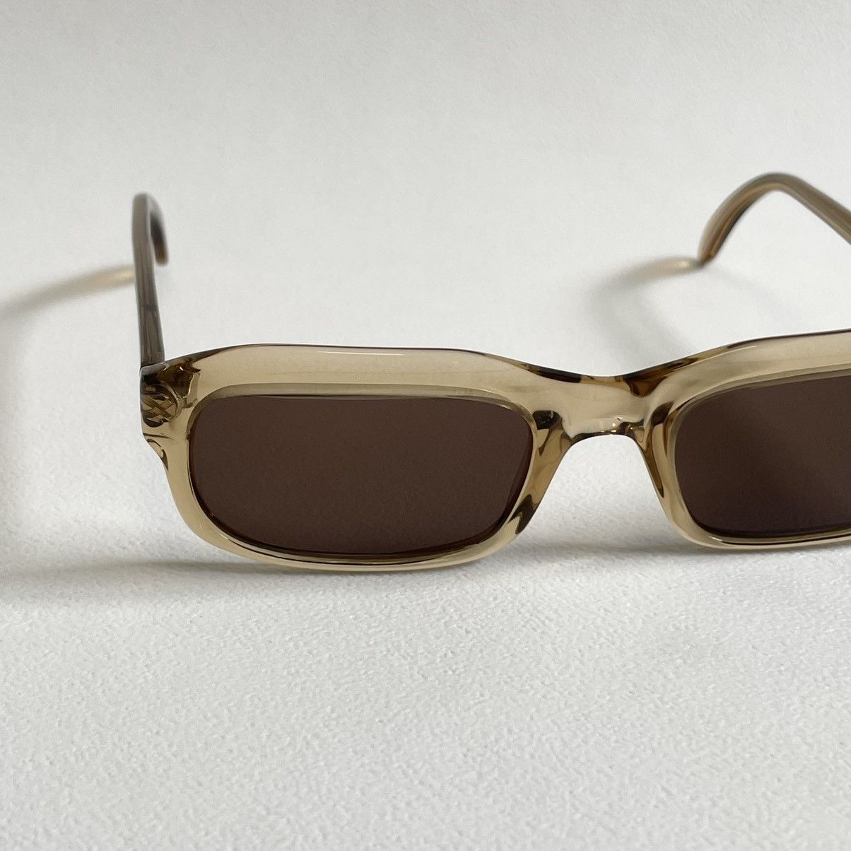 Cutler and Gross Translucent Honey Frame Vintage Sunglasses Size ONE SIZE - 2 Thumbnail