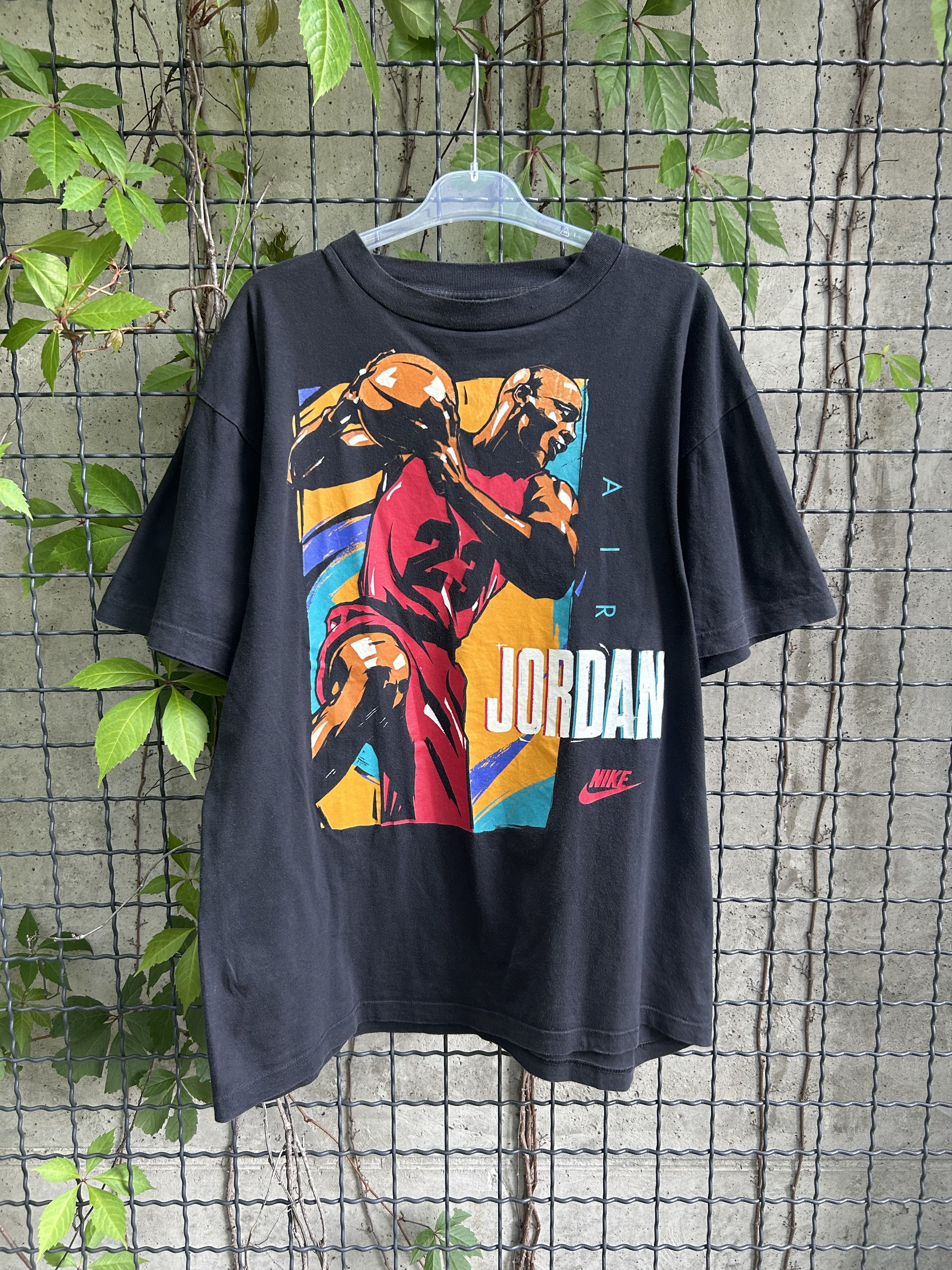 Nike Vintage 90s Nike Air Michael Jordan Streetwear T-shirt Size US XL / EU 56 / 4 - 1 Thumbnail
