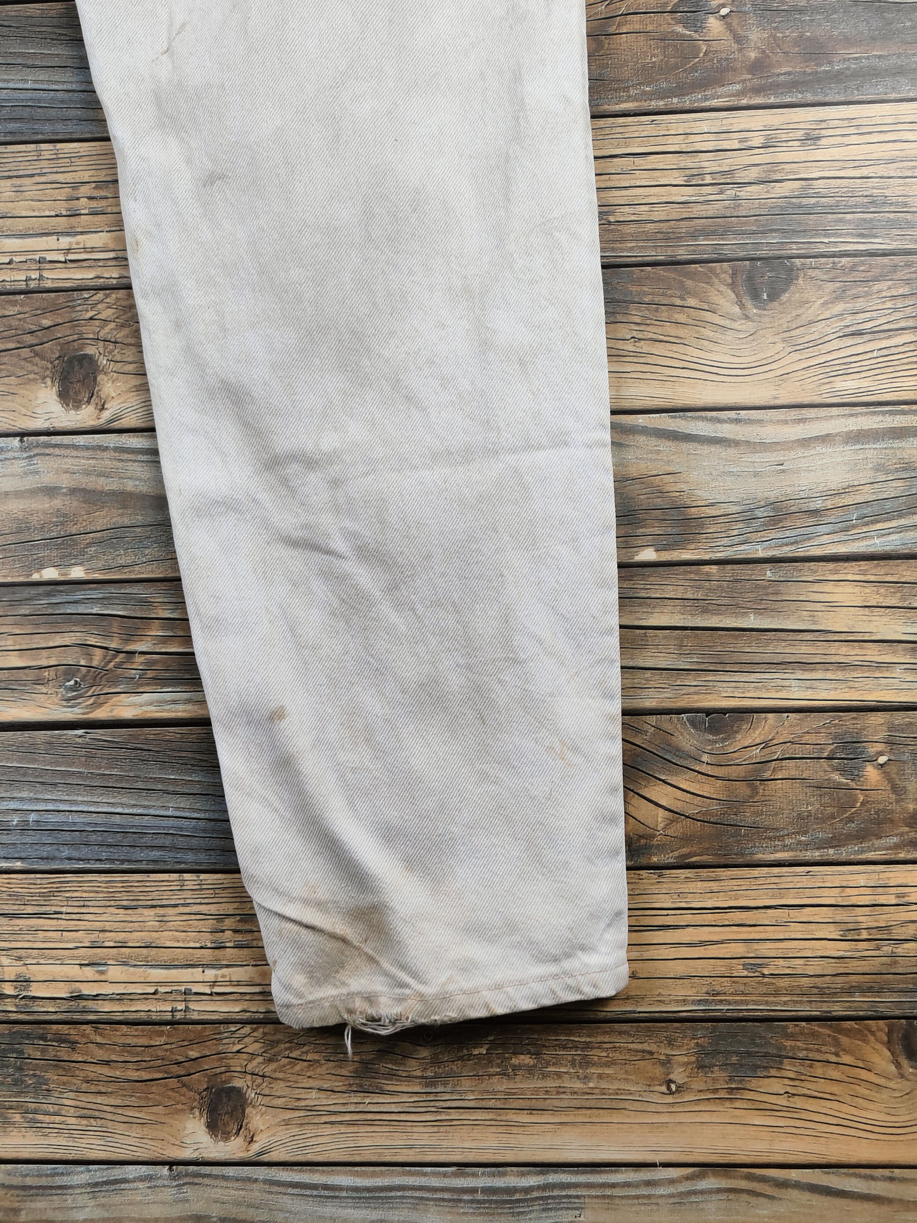 Levi's DL Levi's orange tab White Distressed Ripped Jeans #46-820 Size US 33 - 12 Thumbnail