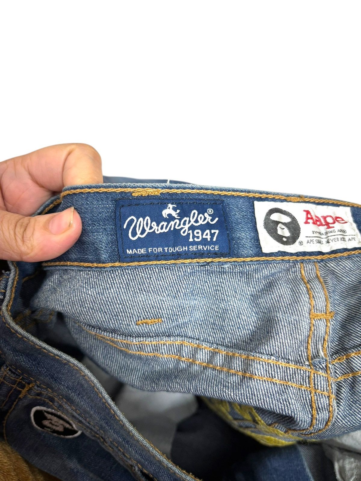 Aape × Bape × Wrangler Rare Aape Bape x Wrangler Loose Denim Jeans Size US 30 / EU 46 - 10 Thumbnail