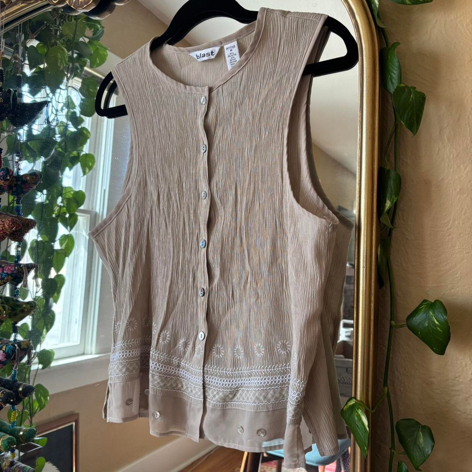 Vintage Vintage Blast Beige Button Down Tank Medium Natural Bohemian Size M / US 6-8 / IT 42-44 - 2 Thumbnail