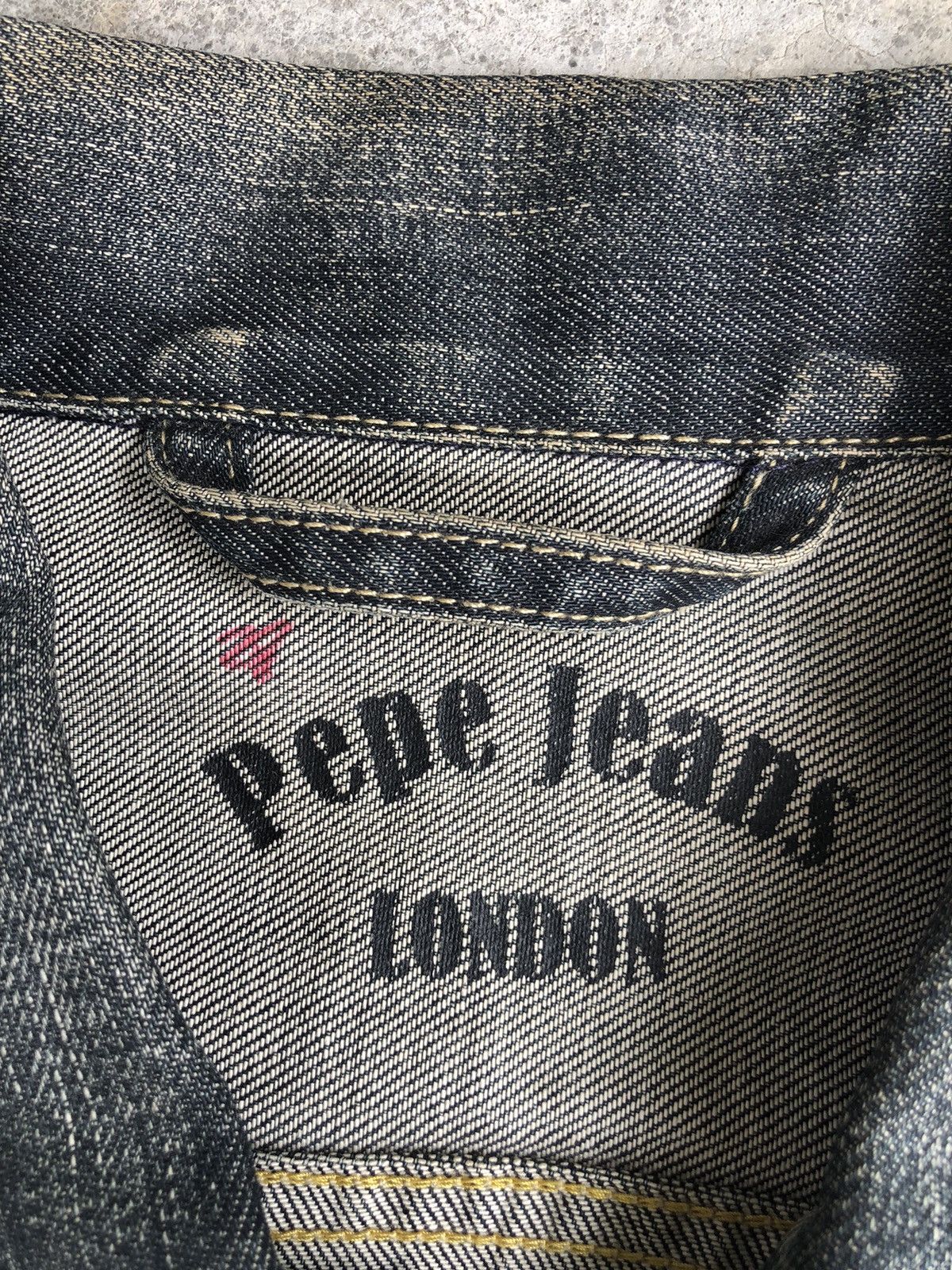 Pepe Jeans Vintage Pepe Jeans Denim Jacket Distressed Jeans Size US L / EU 52-54 / 3 - 17 Thumbnail