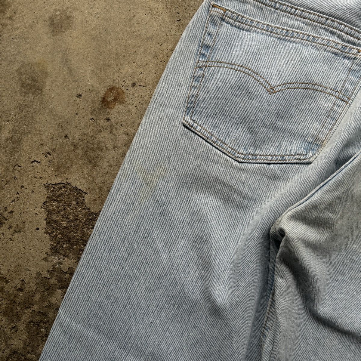 Levi's 90s Levi's 501 Thrashed Faded Jeans USA ERD Grunge Chrome Size US 35 - 15 Thumbnail