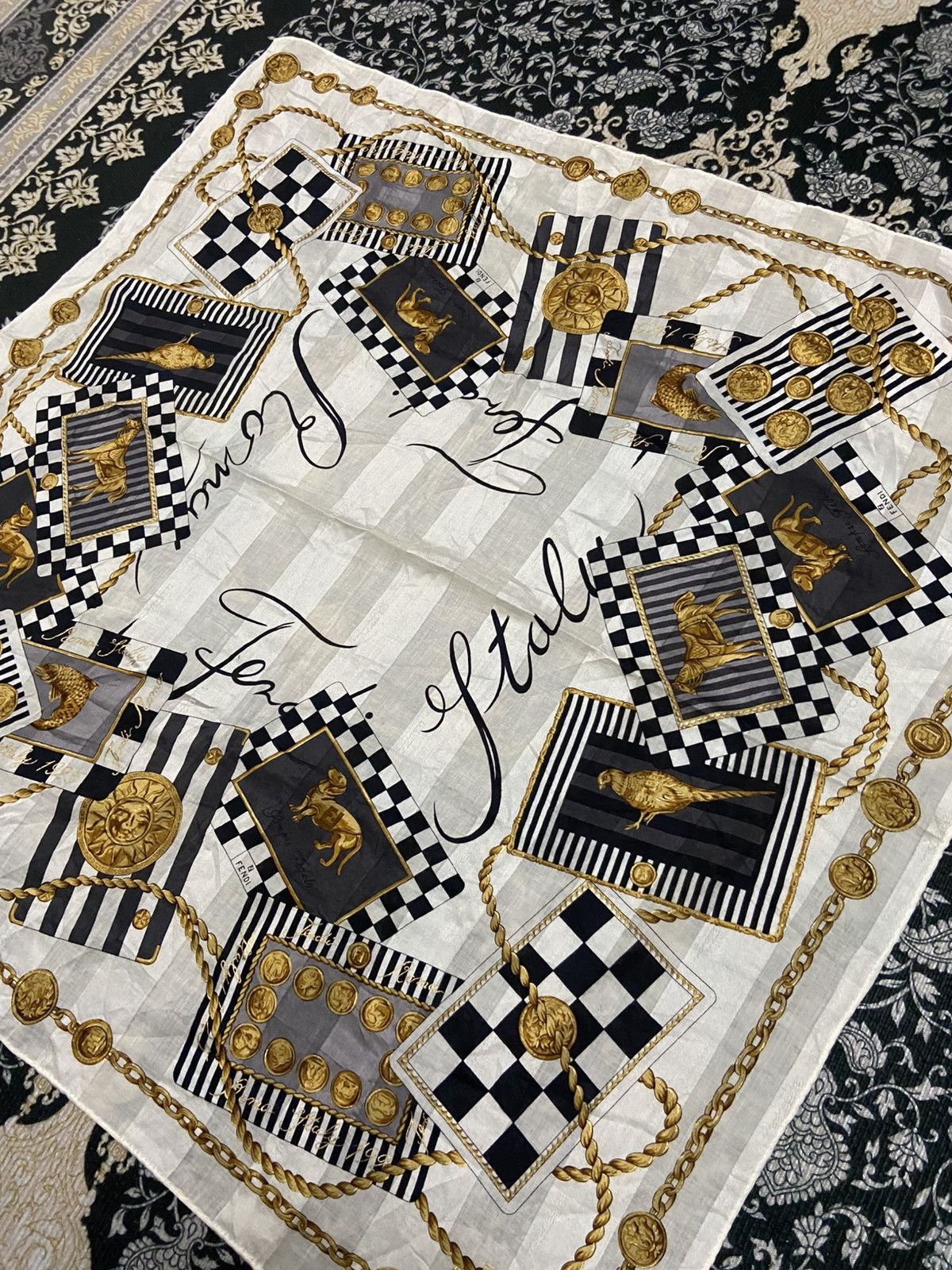 Fendi Fendi Roma Italy handkerchief / pocketsquare Size ONE SIZE - 4 Thumbnail