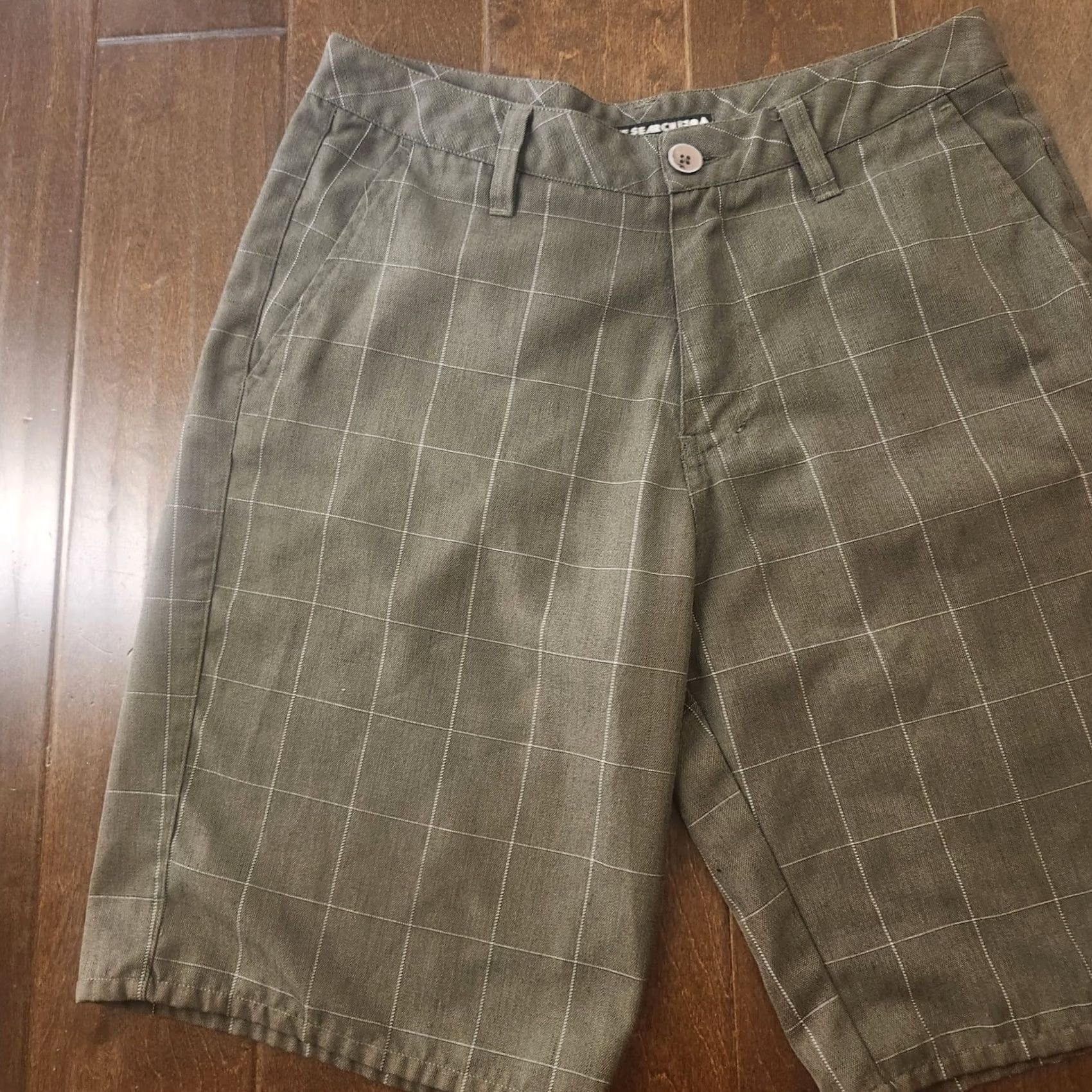 Rip Curl Rip Curl Shorts Mens 32 Plaid Flat Front Casual Chino Surf Gray Regular Mens Size US 32 / EU 48 - 3 Thumbnail