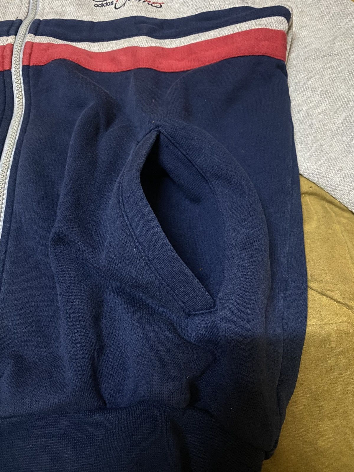 Adidas Vtg 80s Adidas Trefoil Spirit Of The Games Hoodie Sweater Size US M / EU 48-50 / 2 - 4 Thumbnail