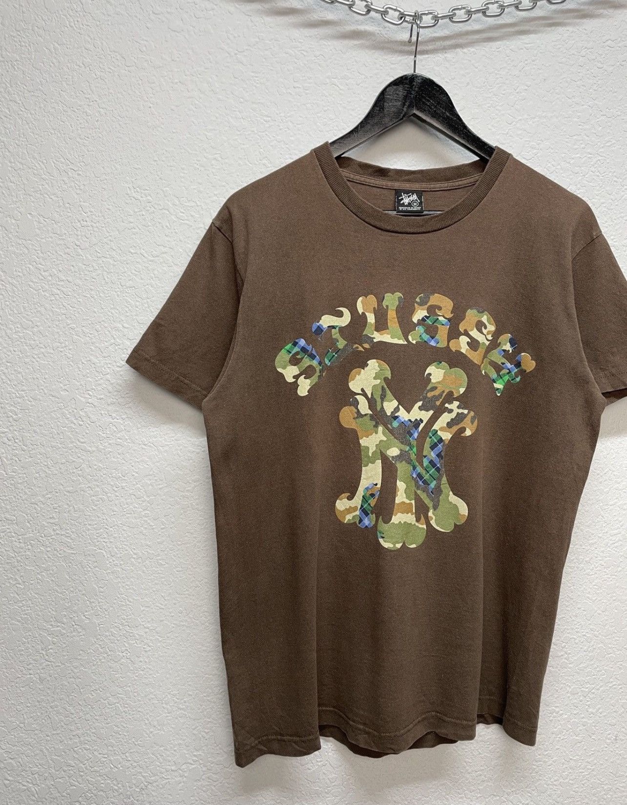 Stussy Vintage Y2K Stussy x New York Yankees Brown Tee T-shirt Size US M / EU 48-50 / 2 - 5 Thumbnail