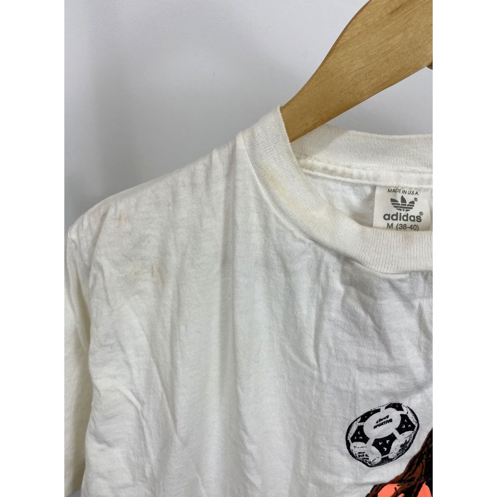 Adidas VTG 80s Adidas Trefoil Colorful Bob Marley Reggae Africa Fulbol T‑Shirt M USA Mens Color White Short Sleeve Regular Size M Size US M / EU 48-50 / 2 - 5 Thumbnail