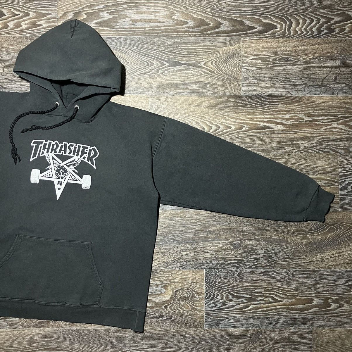 Thrasher Vintage Y2K THRASHER Pentagram Logo Destroyed Skate Hoodie Size US M / EU 48-50 / 2 - 2 Thumbnail