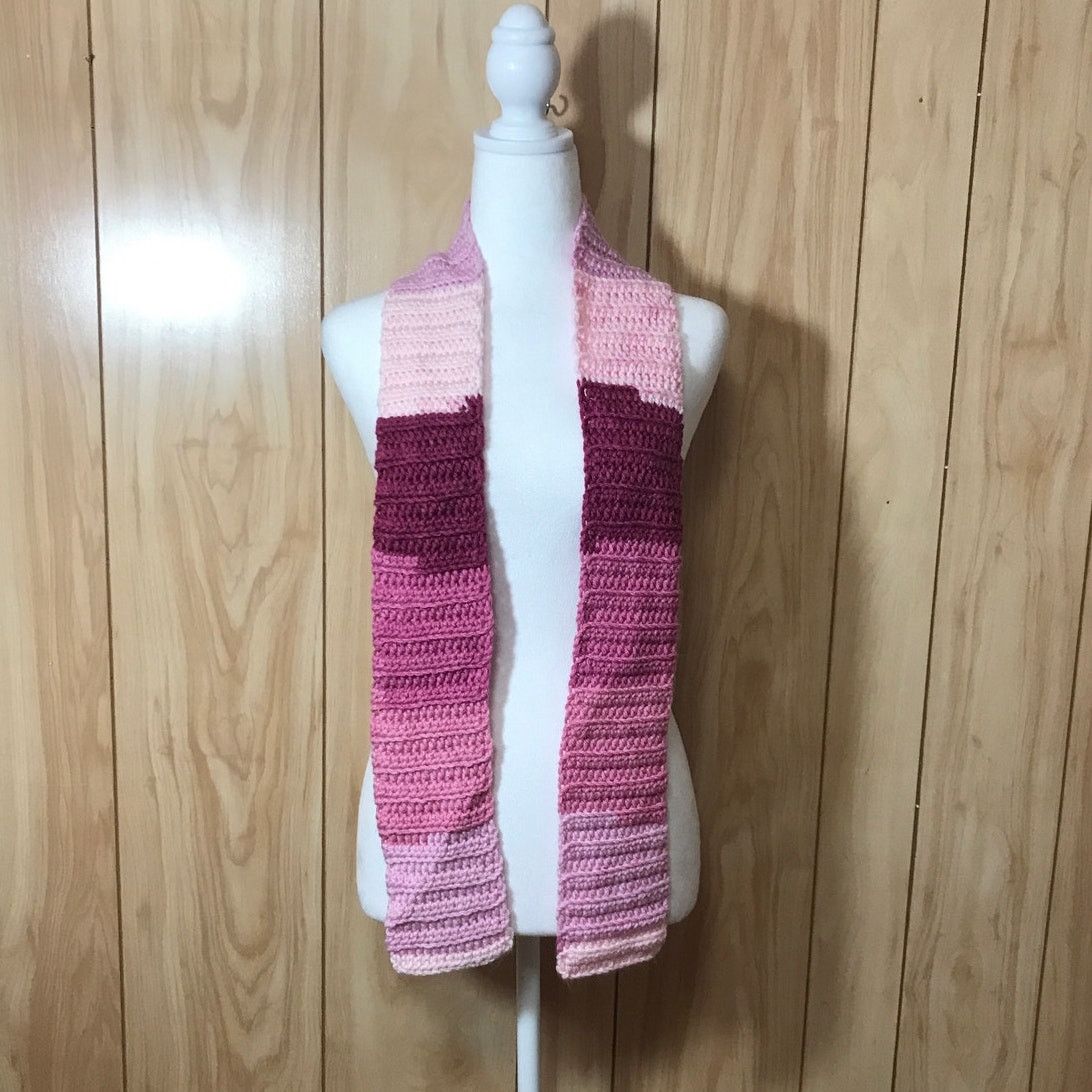 Handmade NWT Handmade Crocheted Pink Textured Beanie & Scarf 56” Size ONE SIZE - 4 Thumbnail