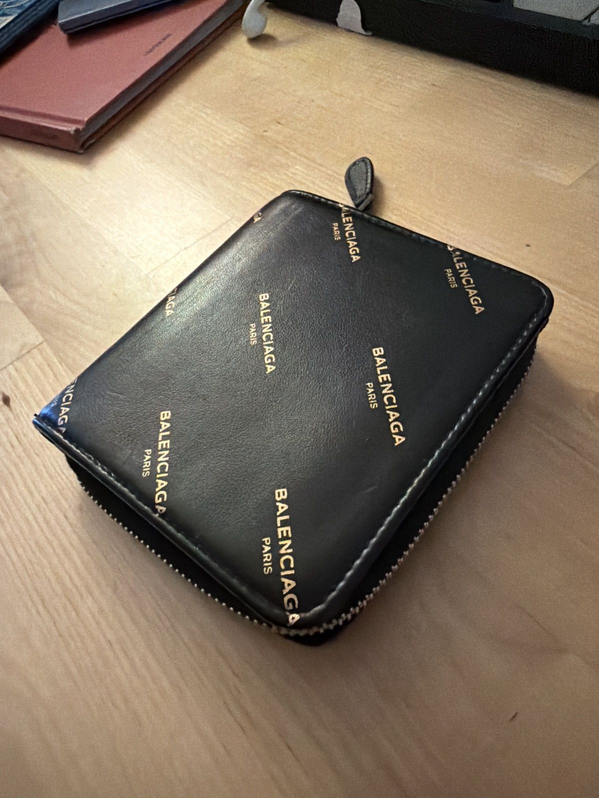 Balenciaga Balenciaga Monogram Wallet Size ONE SIZE - 2 Thumbnail