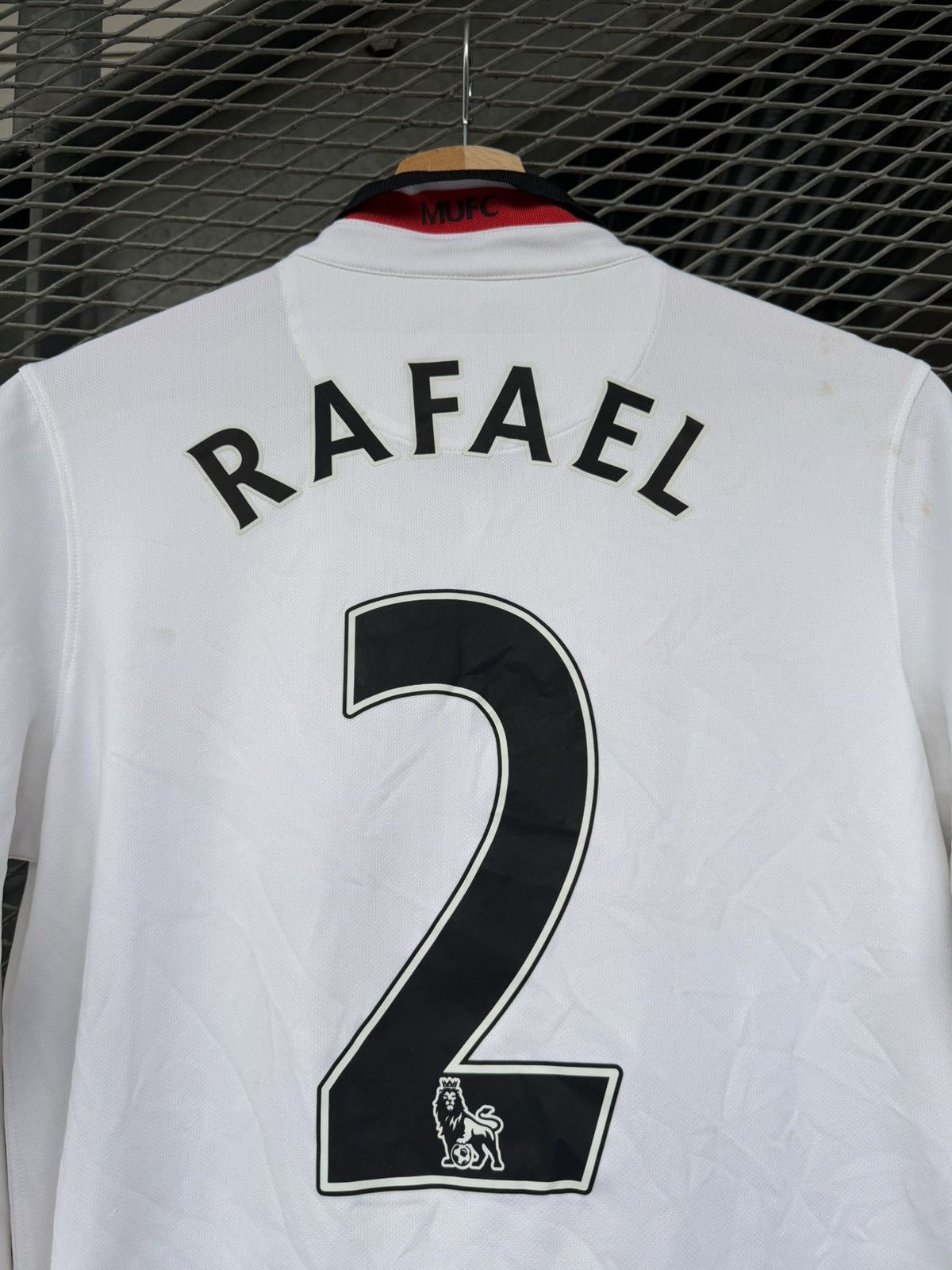 Nike Nike Manchester United 2013/2014 yXL Soccer Jersey Size US S / EU 44-46 / 1 - 12 Thumbnail