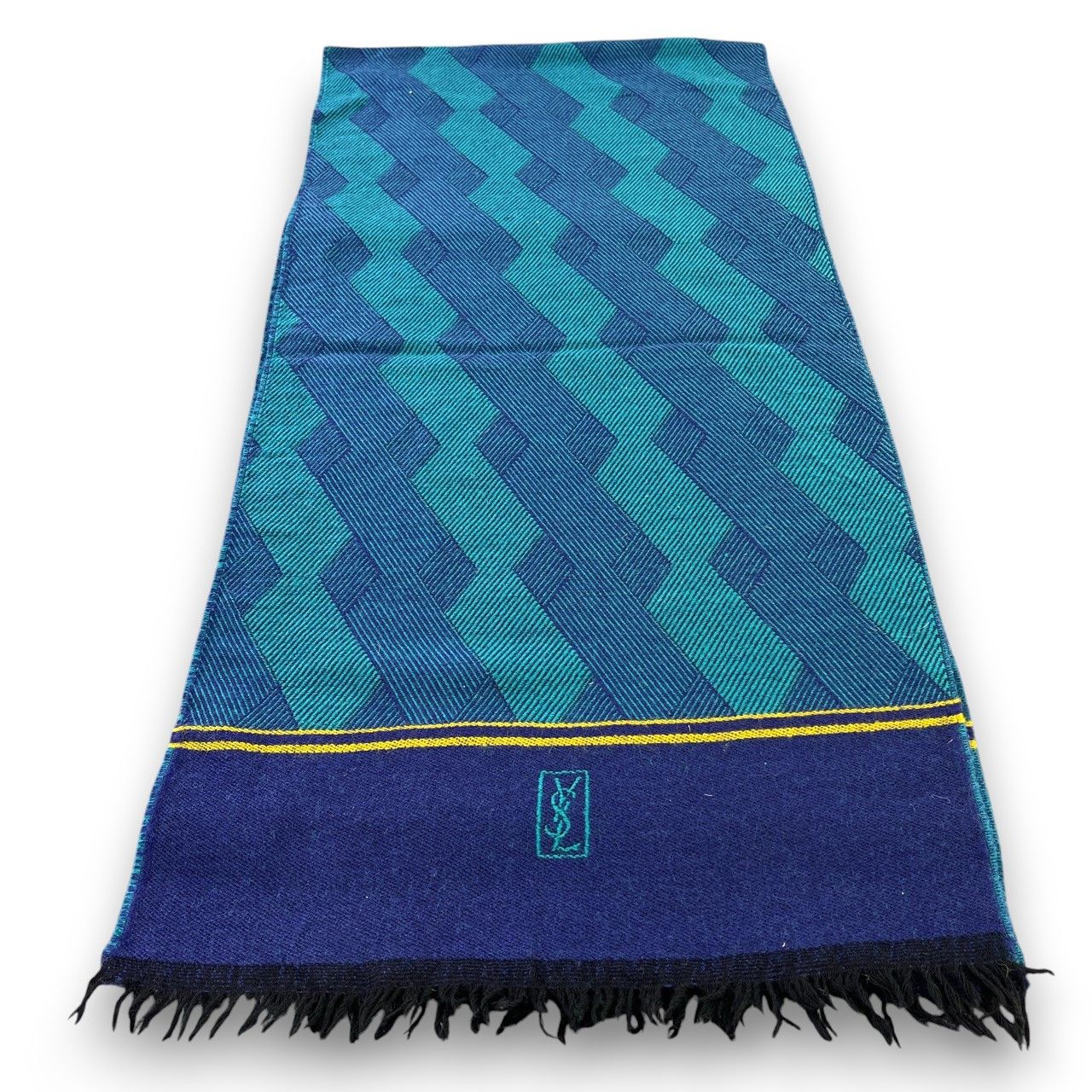 Vintage Yves Saint Laurent Scarf / Muffler / Neckwear T727 Size ONE SIZE - 2 Thumbnail