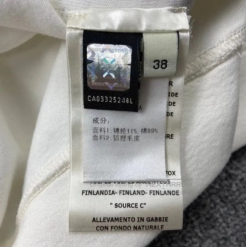 Fendi Fendi Women's White Nylon Sweatshirt with Unique Detail . Size M / US 6-8 / IT 42-44 - 5 Thumbnail