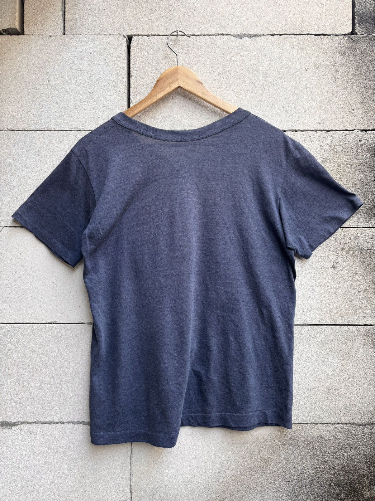 Vintage Vintage Faded ABZ Hand Symbol Cropped T-Shirt ERD Grunge Size US M / EU 48-50 / 2 - 7 Thumbnail