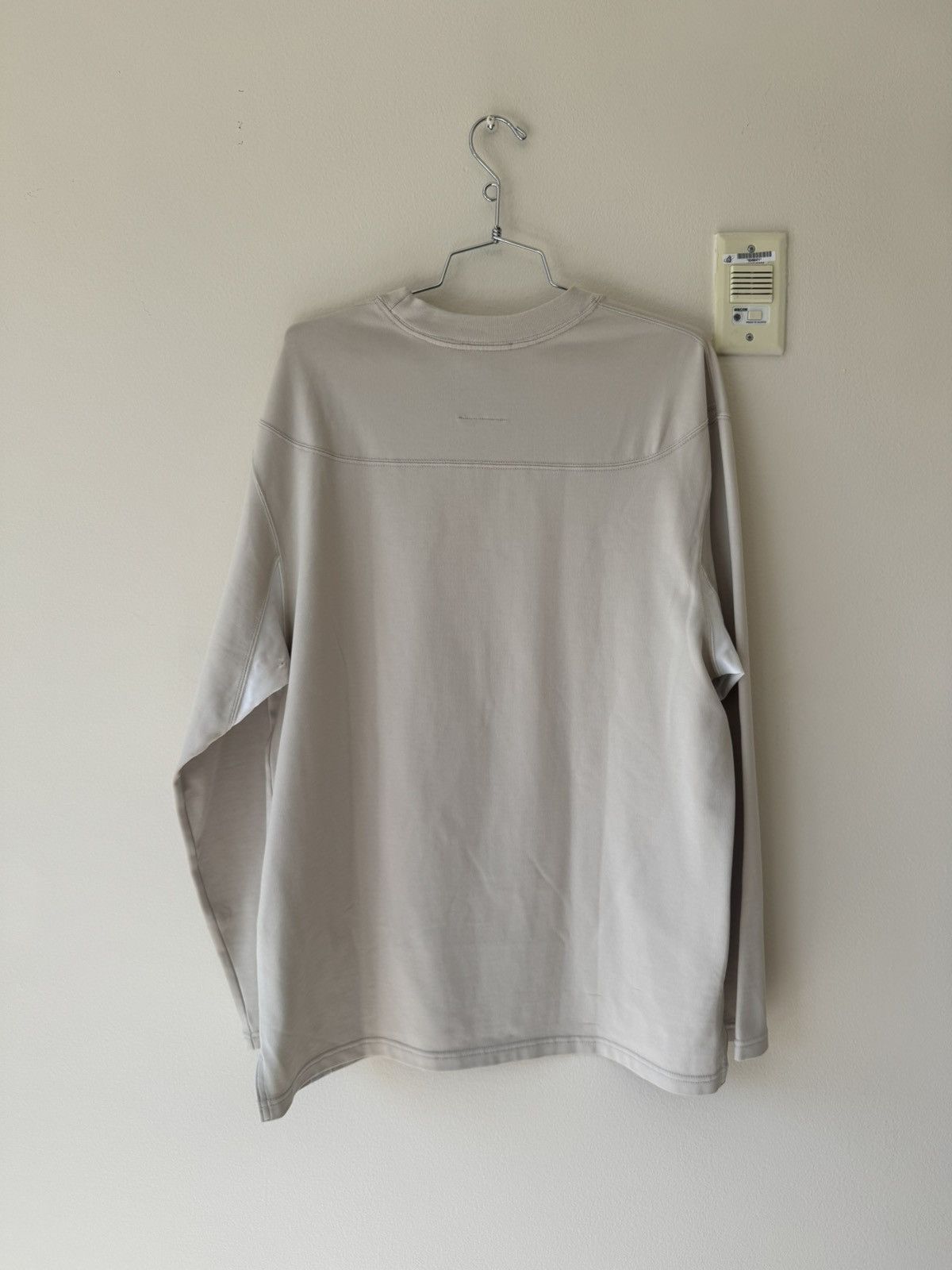 General Research 2000 General Research Conscientious Pacifists League L/S Size US L / EU 52-54 / 3 - 2 Thumbnail
