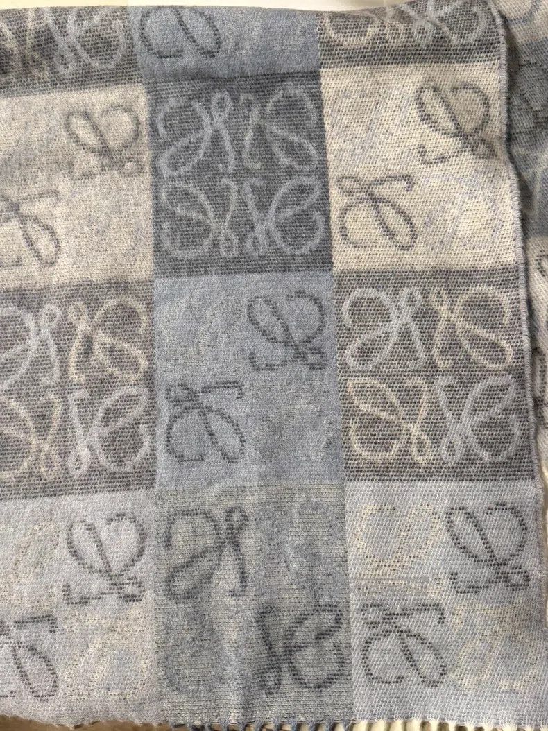 Loewe Loewe size 180*38cm Chessboard print old flower, blue-gray Size ONE SIZE - 3 Thumbnail
