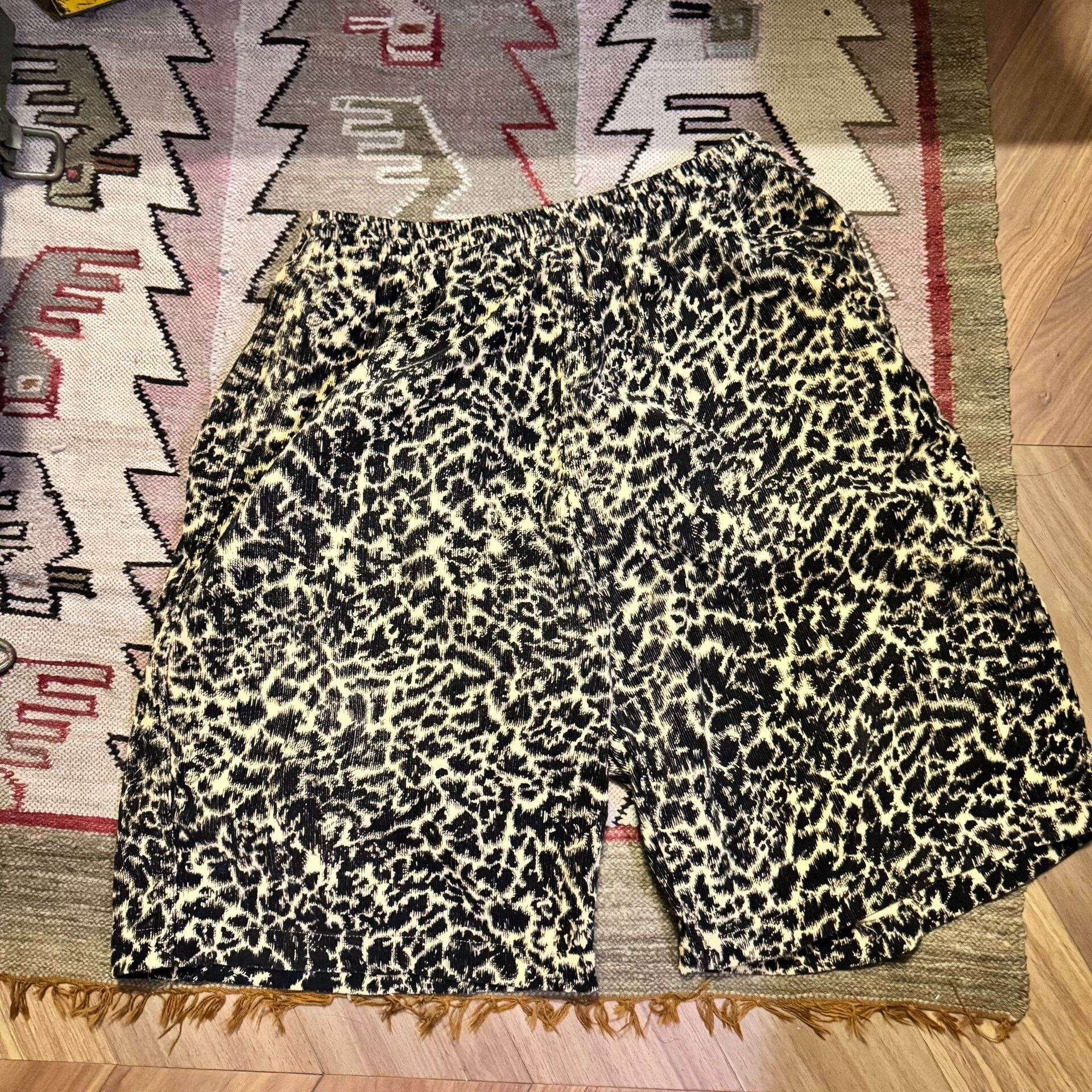 Vintage Cootie Leopard Print Shorts Size US 31 - 1 Thumbnail