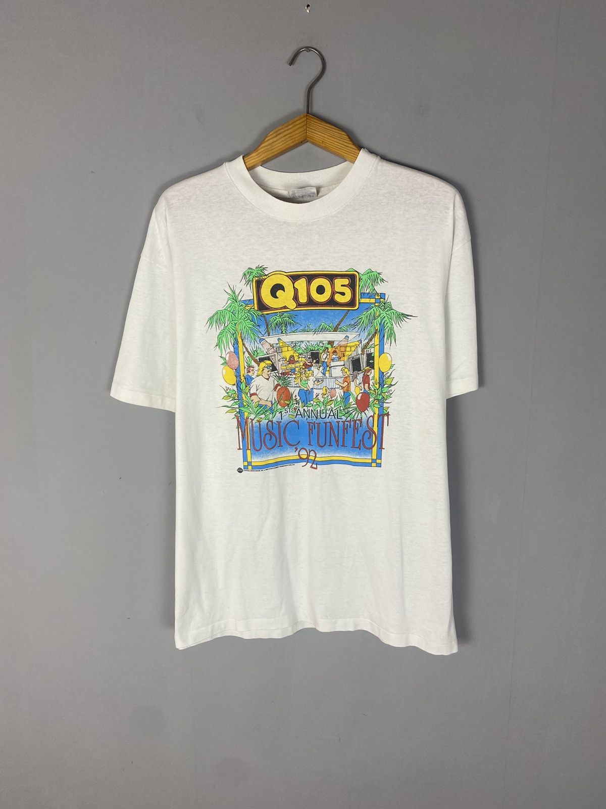 Band Tees × Rap Tees × Vintage Vintage 90s music funfest tee T-shirt Size US XL / EU 56 / 4 - 1 Thumbnail