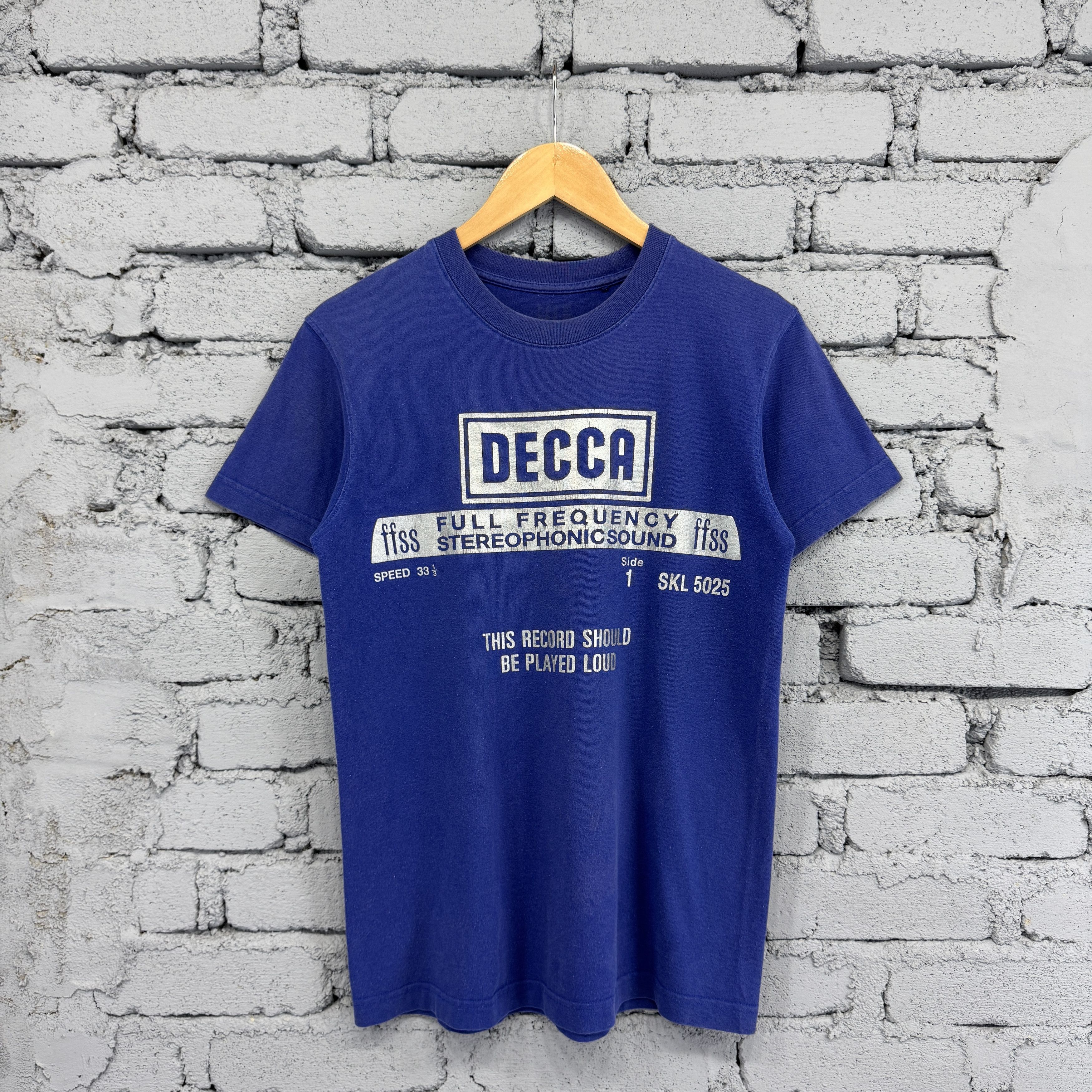 Uniqlo Decca Record Rolling Stones/MOD Uniqlo Groove Makers Tshirt Size US S / EU 44-46 / 1 - 1 Thumbnail