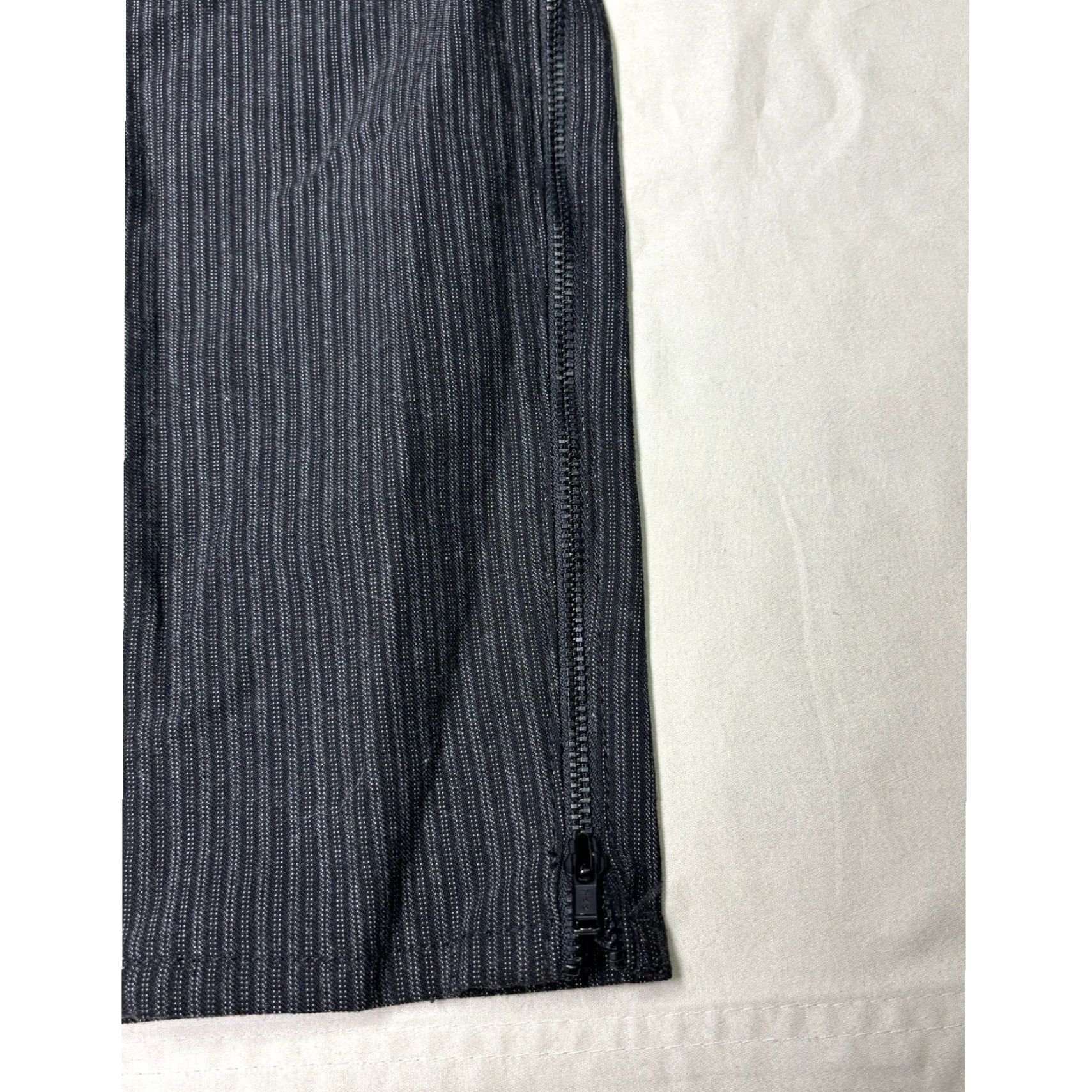 Vintage AG Adriano Goldschmied Legging Ankle Zip Pinstripe Skinny 25R W28 L28 USA Womens Pants Size 28" / US 6 / IT 42 - 2 Thumbnail