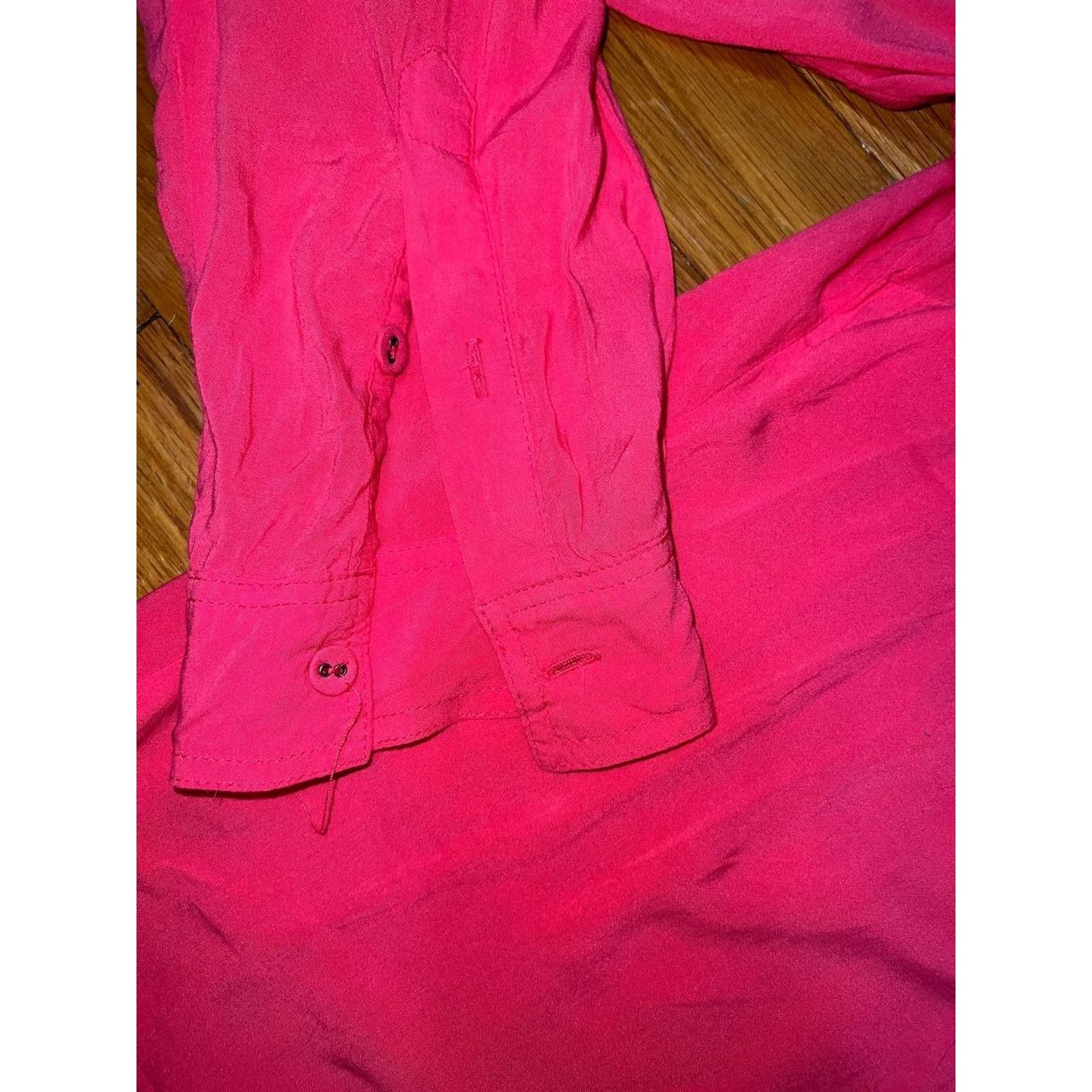 Torras Torrid Women’s Top Blouse Pink V-neck Size 0 A002061 Size XS / US 0-2 / IT 36-38 - 4 Thumbnail