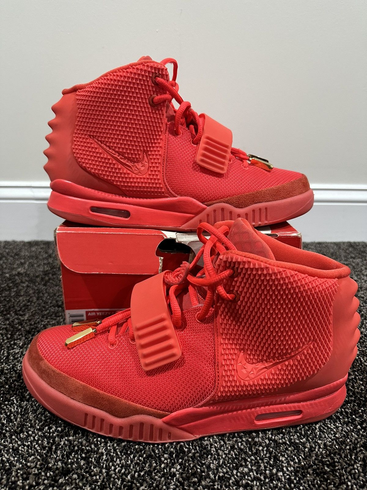 Kanye West × Nike Nike Air Yeezy 2 SP Kanye West Red October Sneakers 2014 Size US 10.5 / EU 43-44 - 1 Thumbnail