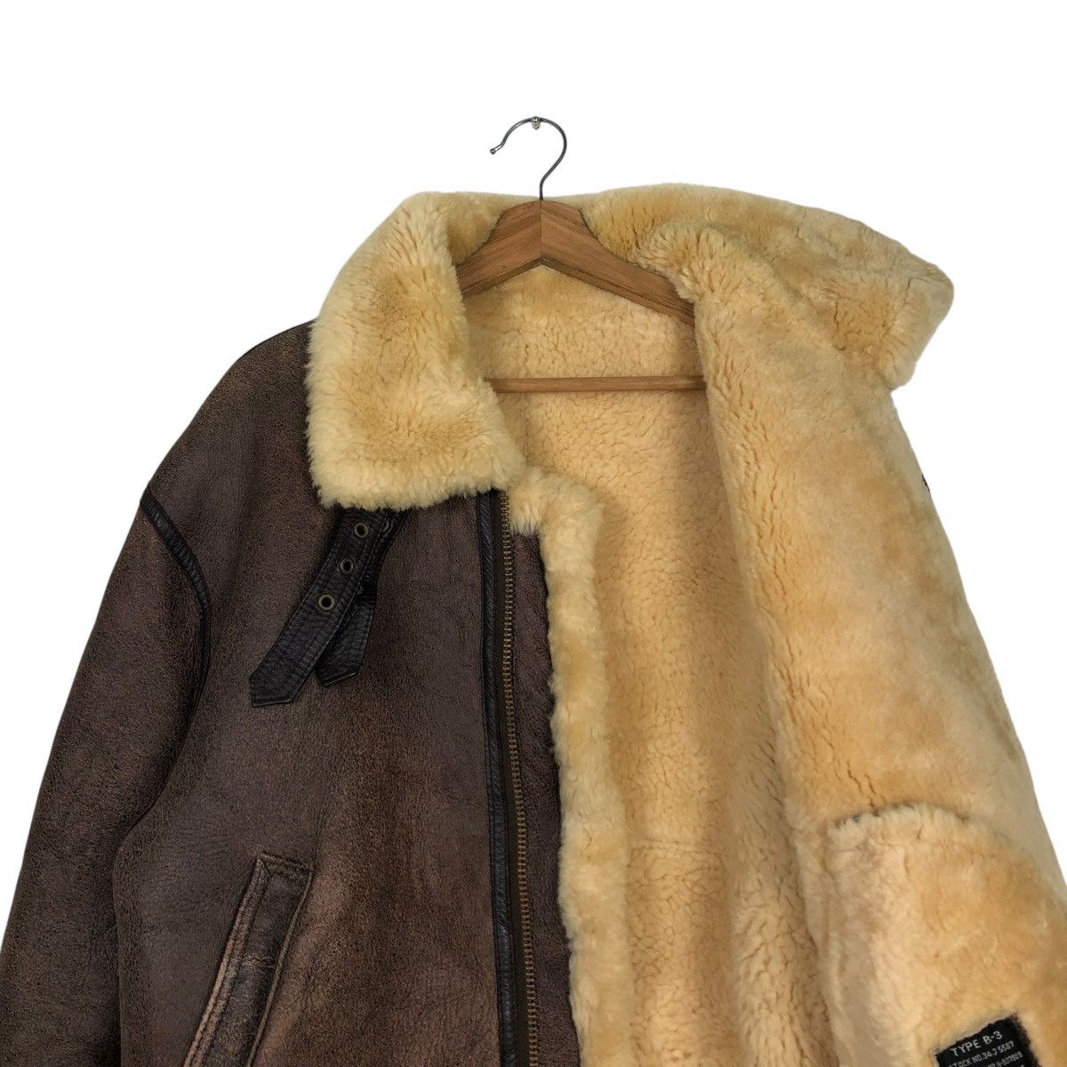 Vintage 🔥VINTAGE GENUINE LEATHER SHEARLING B-3 JACKET AIR FORCE Size US L / EU 52-54 / 3 - 14 Thumbnail
