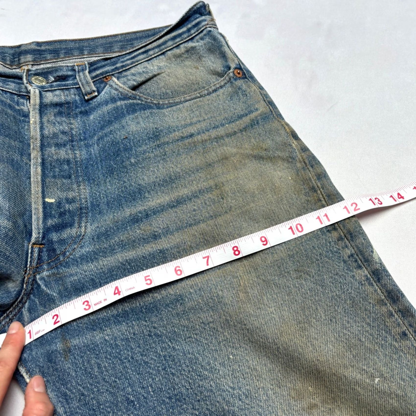 Levi's VINTAGE Levi's 501 Jeans Straight Leg Distressed Made in USA 80s 32x31 Size US 32 / EU 48 - 6 Thumbnail