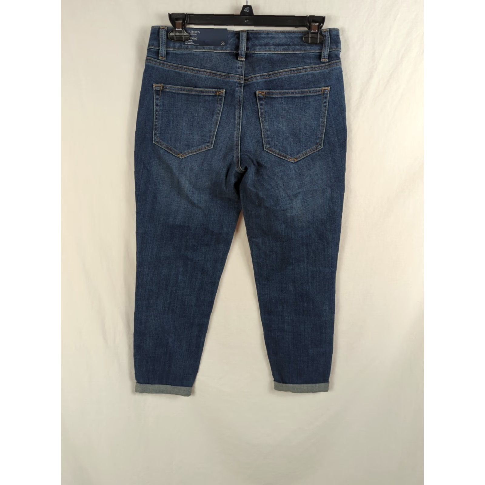 Talbots TALBOTS Flawless Girlfriend Jeans Blue Denim 2P Petite 5-Pocket Ankle Denim Medium Wash Rolled Up Cuffs Zip Button Closure Womens Size 26" / US 2 / IT 38 - 5 Thumbnail