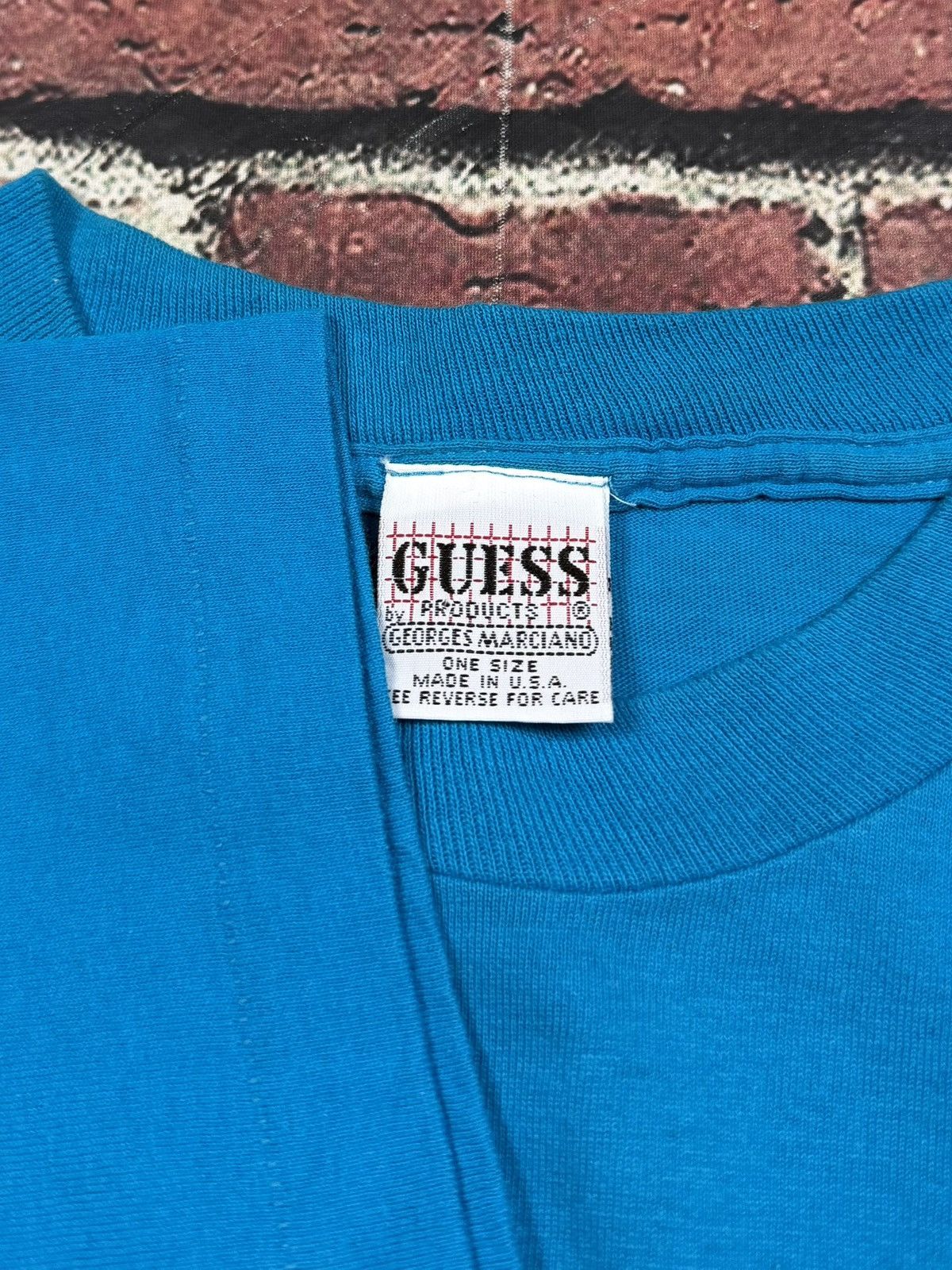 Guess Vintage 90s Guess Teal Blue Single Stitched T Shirt Marciano Size US L / EU 52-54 / 3 - 7 Thumbnail