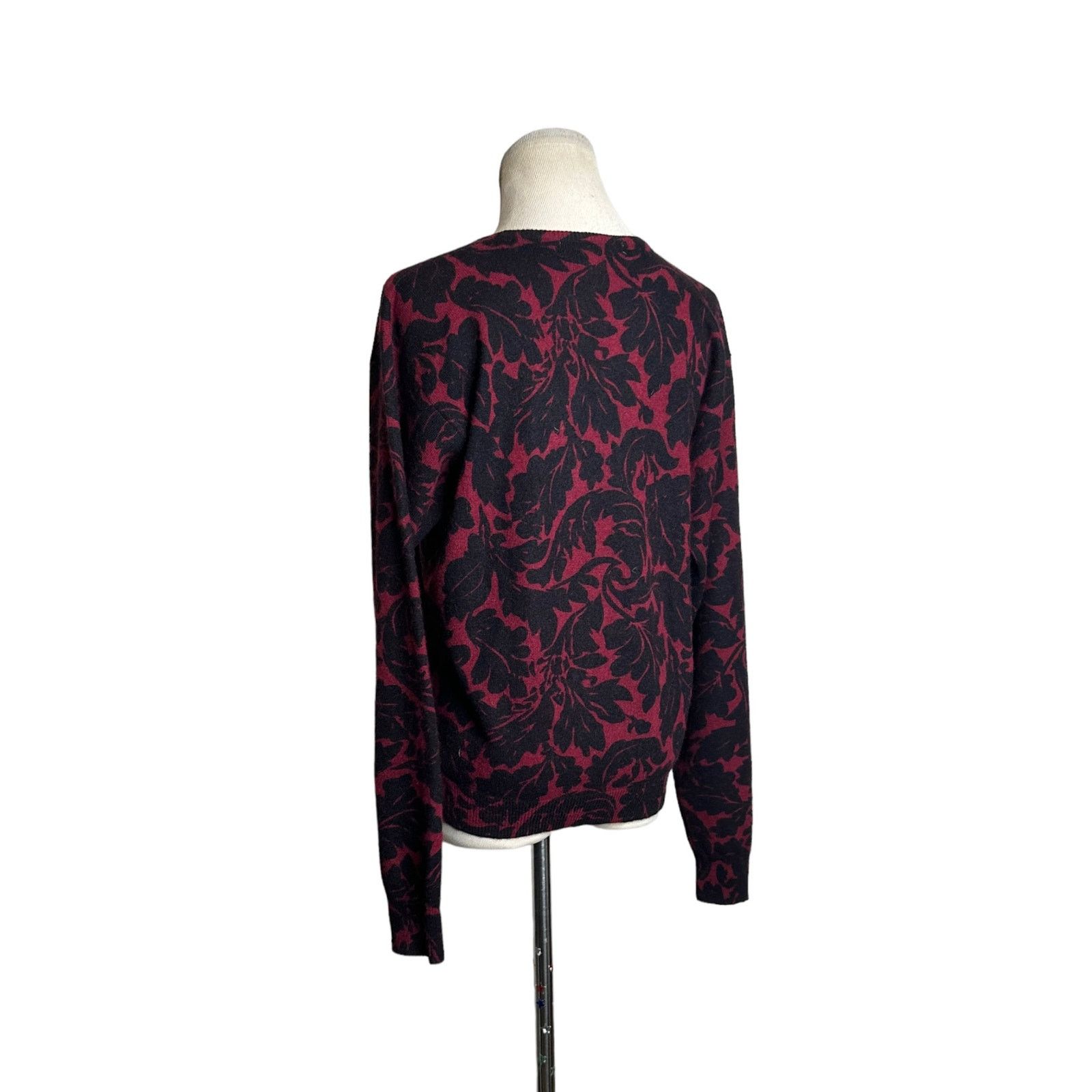 Jones New York Jones New York floral long sleeves sweater size Large Size L / US 10 / IT 46 - 6 Thumbnail