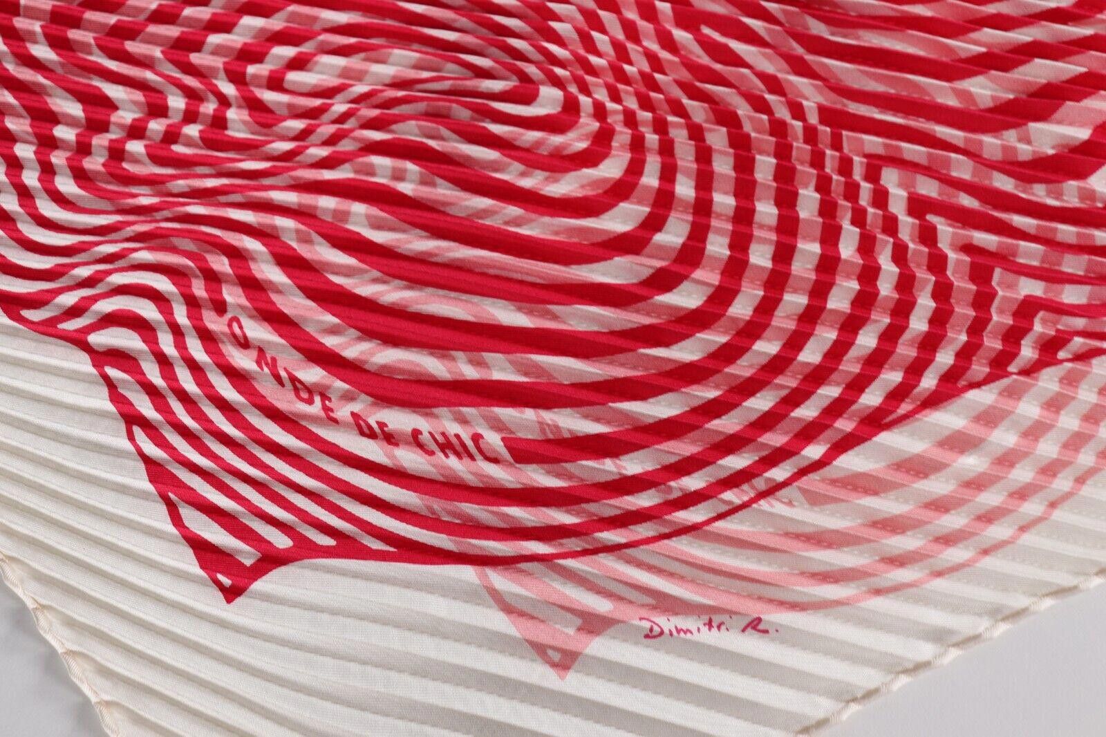 Hermes Hermès Red "Onde de Chic" Dimitri Rybaltchenko Plisse Scarf Size ONE SIZE - 3 Thumbnail