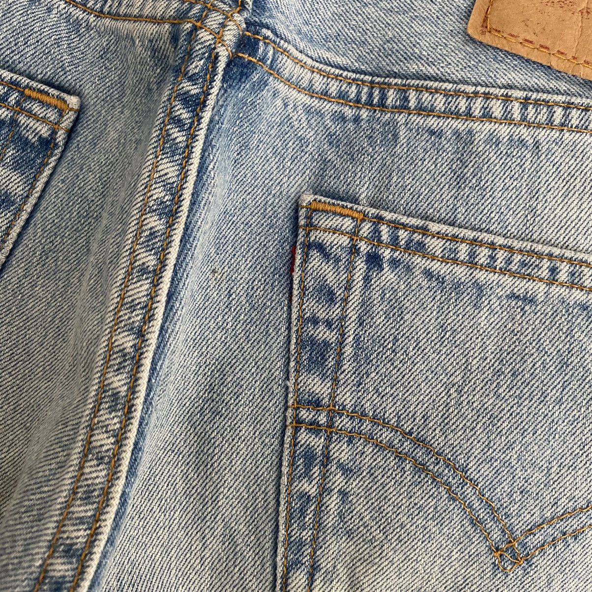 Levi's Size 30x29.5 Vintage 1996 Levis 501 Light Blue Denim Jeans Size US 30 / EU 46 - 14 Thumbnail