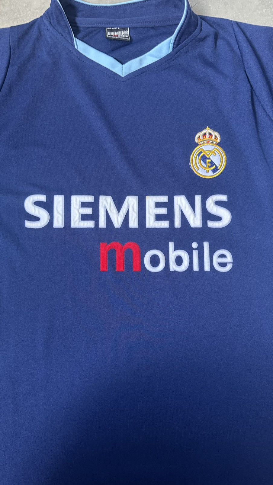 Vintage VINTAGE SIEMEN MOBILE REAL MADRID FAN JERSEY Size US M / EU 48-50 / 2 - 2 Thumbnail
