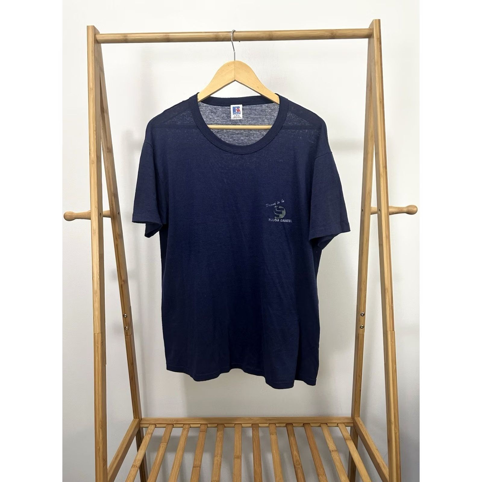 Russell Athletic VTG 80s Fluor Daniel Super Paper Thin Burnout Worn Grunge Work WIP T-Shirt L Mens Blue Shirt Vintage 80s Grunge Burnout WIP Russell Athletic Size US L / EU 52-54 / 3 - 2 Thumbnail