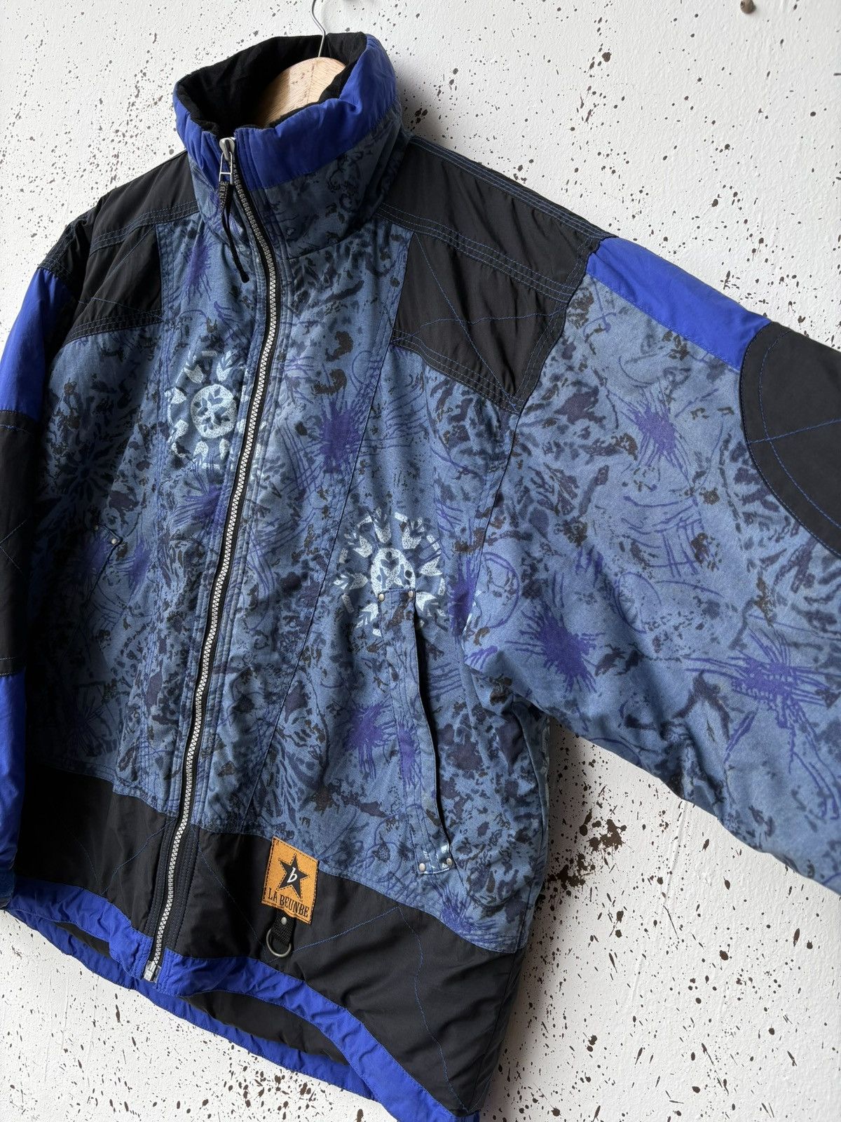 Japanese Brand Vintage La beunbe Graphic Motif Pattern Ski Jacket Size US L / EU 52-54 / 3 - 14 Thumbnail