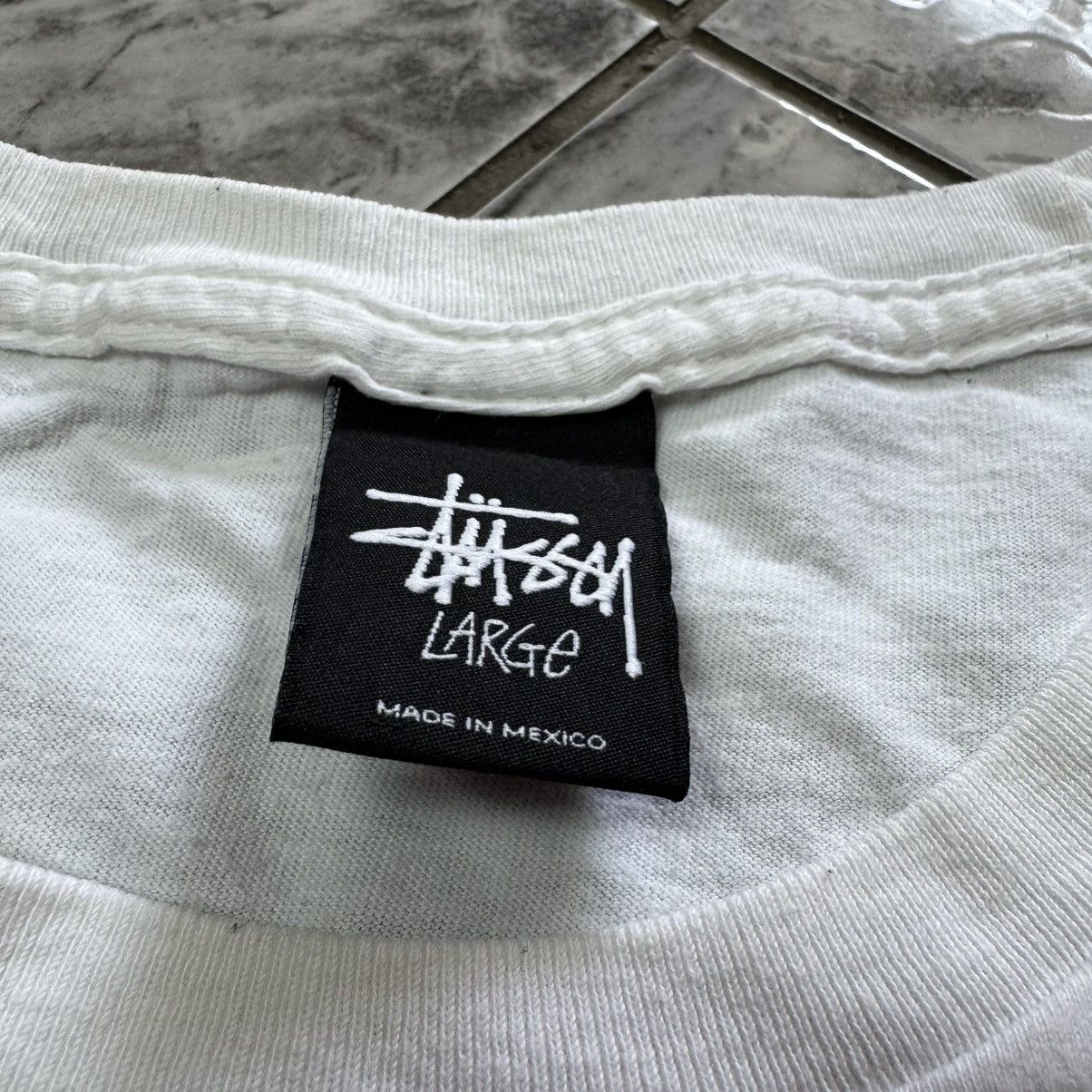 Stussy × Vintage Vintage Stussy Flag Lightly T-Shirt Size L Size US L / EU 52-54 / 3 - 4 Thumbnail
