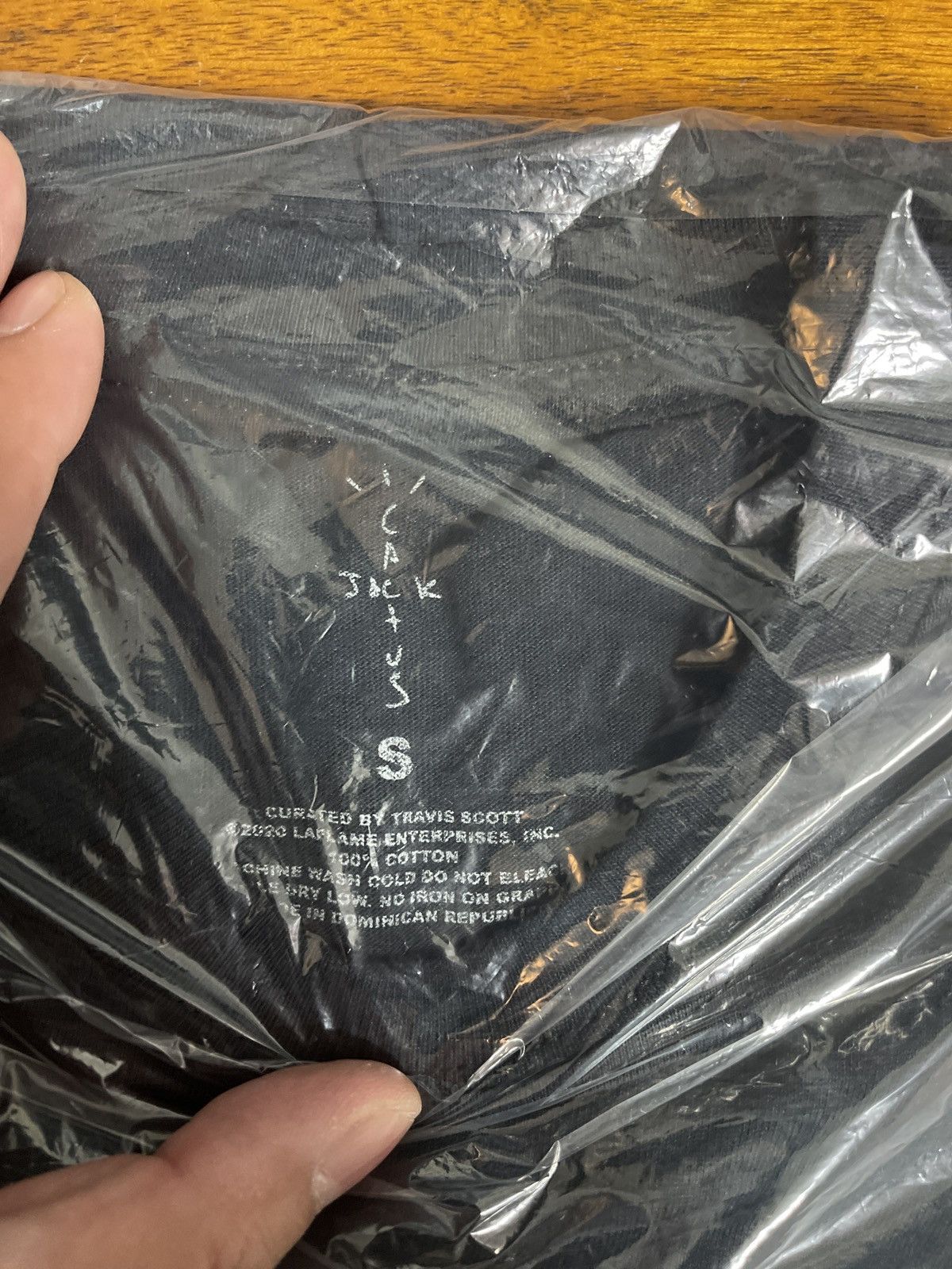 Travis Scott Travis Scott Cactus Jack x McDonald’s Black Size Small Size US S / EU 44-46 / 1 - 3 Thumbnail