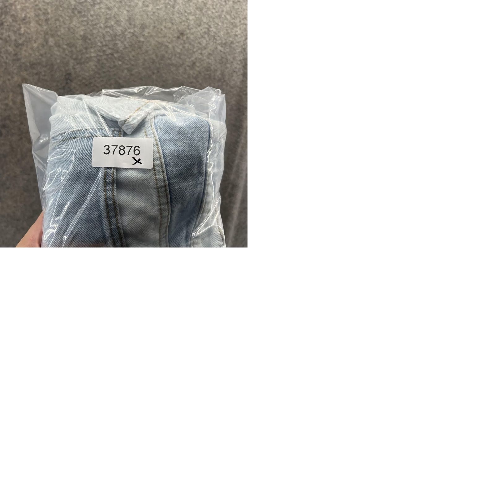 Pacsun PacSun Jeans Womens 24 Light Wash Patchwork Colorblock Mom High Rise Denim - Jeans - Womens - 24 - Light - Blue Size 42" / US 20 - 9 Thumbnail