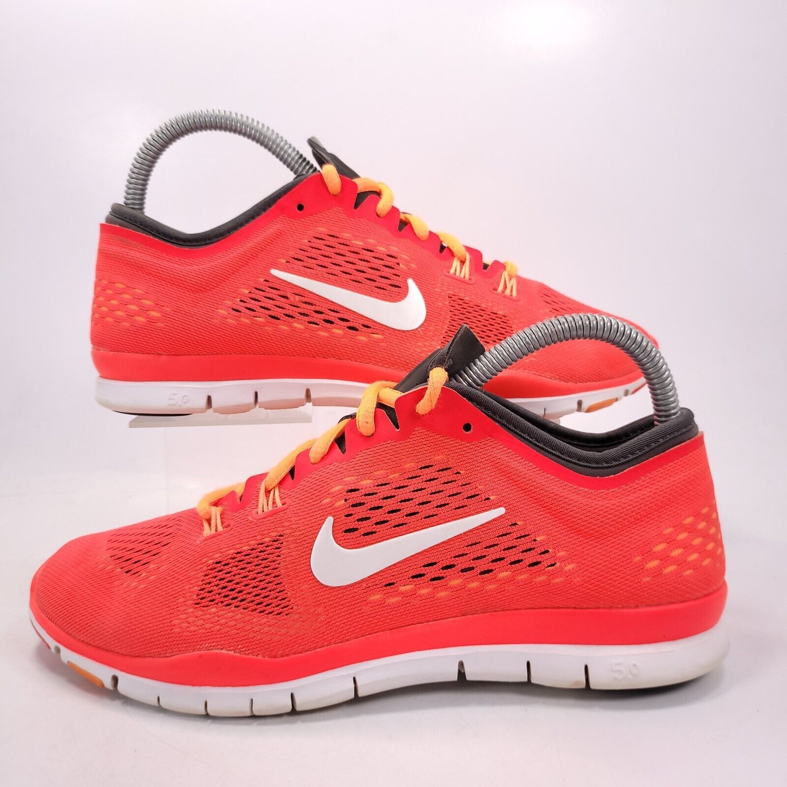 Nike Nike Free TR Fit 4 Shoe Womens Size 7.5 629832-618 Red White Size US 7.5 / IT 37.5 - 5 Thumbnail