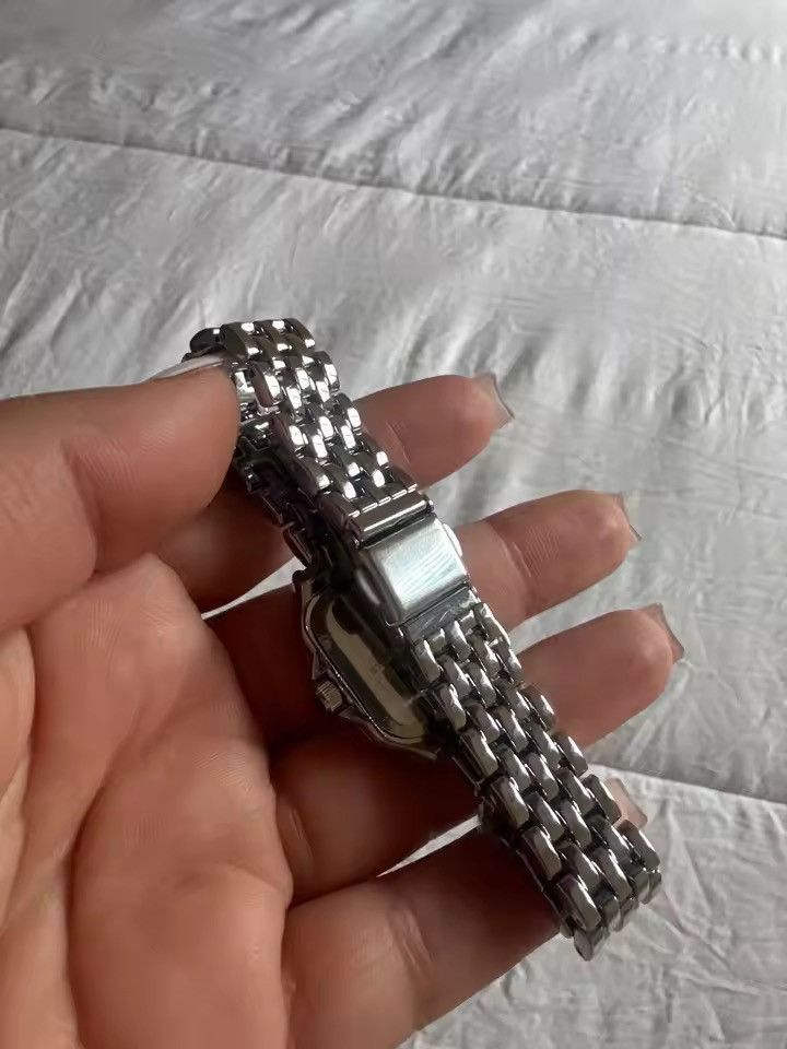 Jewelry Vintage 90s vintage retro luxury style quartz watch Size ONE SIZE - 7 Thumbnail